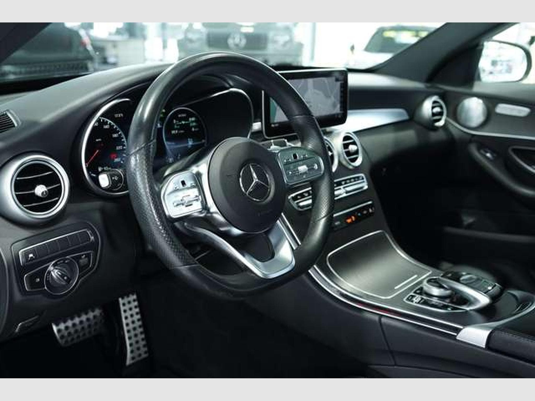 Mercedes C 200 T 4M AMG Line 2.H *BURM *Pano *Ambiente (2018) - Photo 30