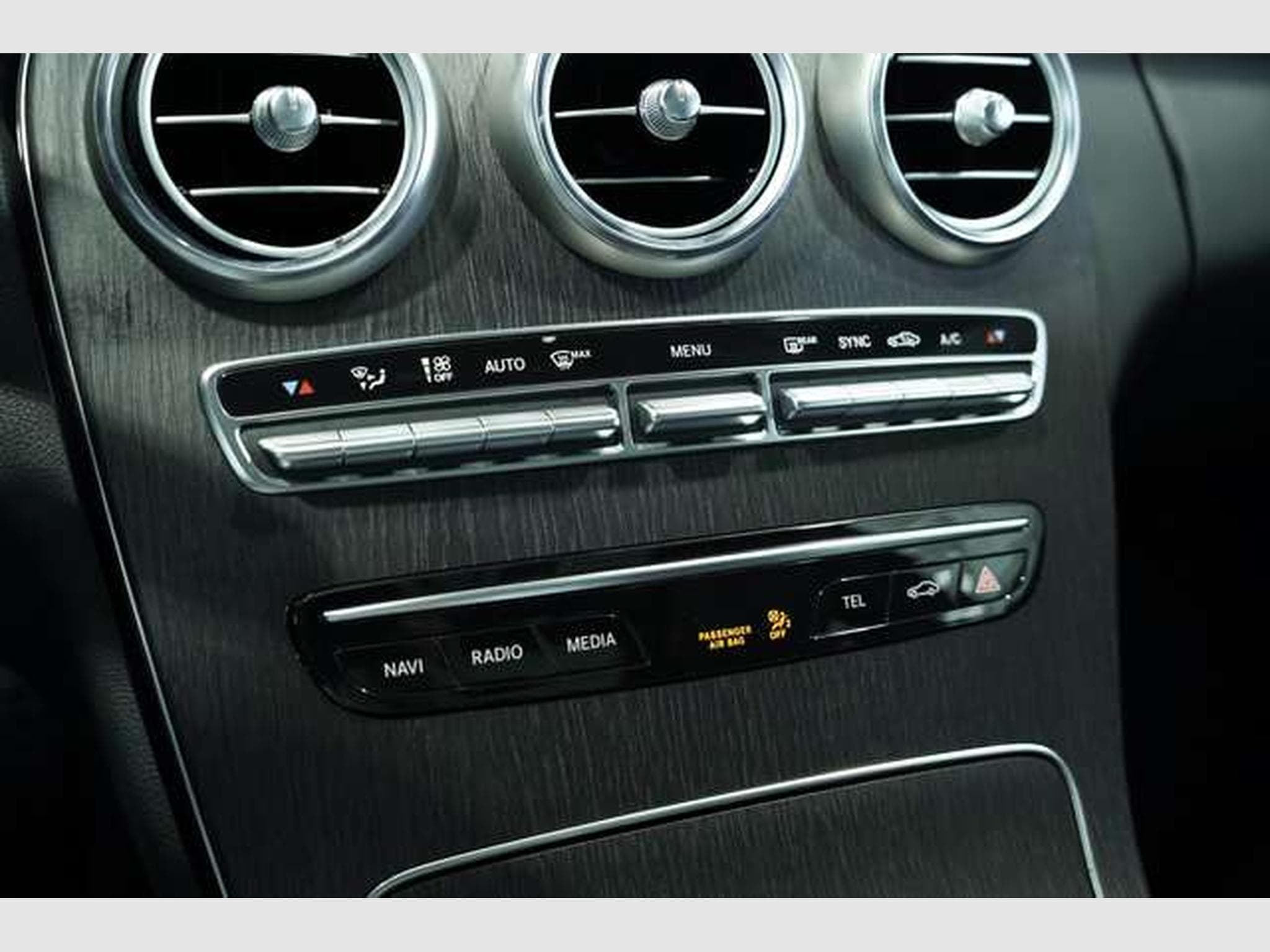 Mercedes C 200 T 4M AMG Line 2.H *BURM *Pano *Ambiente (2018) - Photo 35