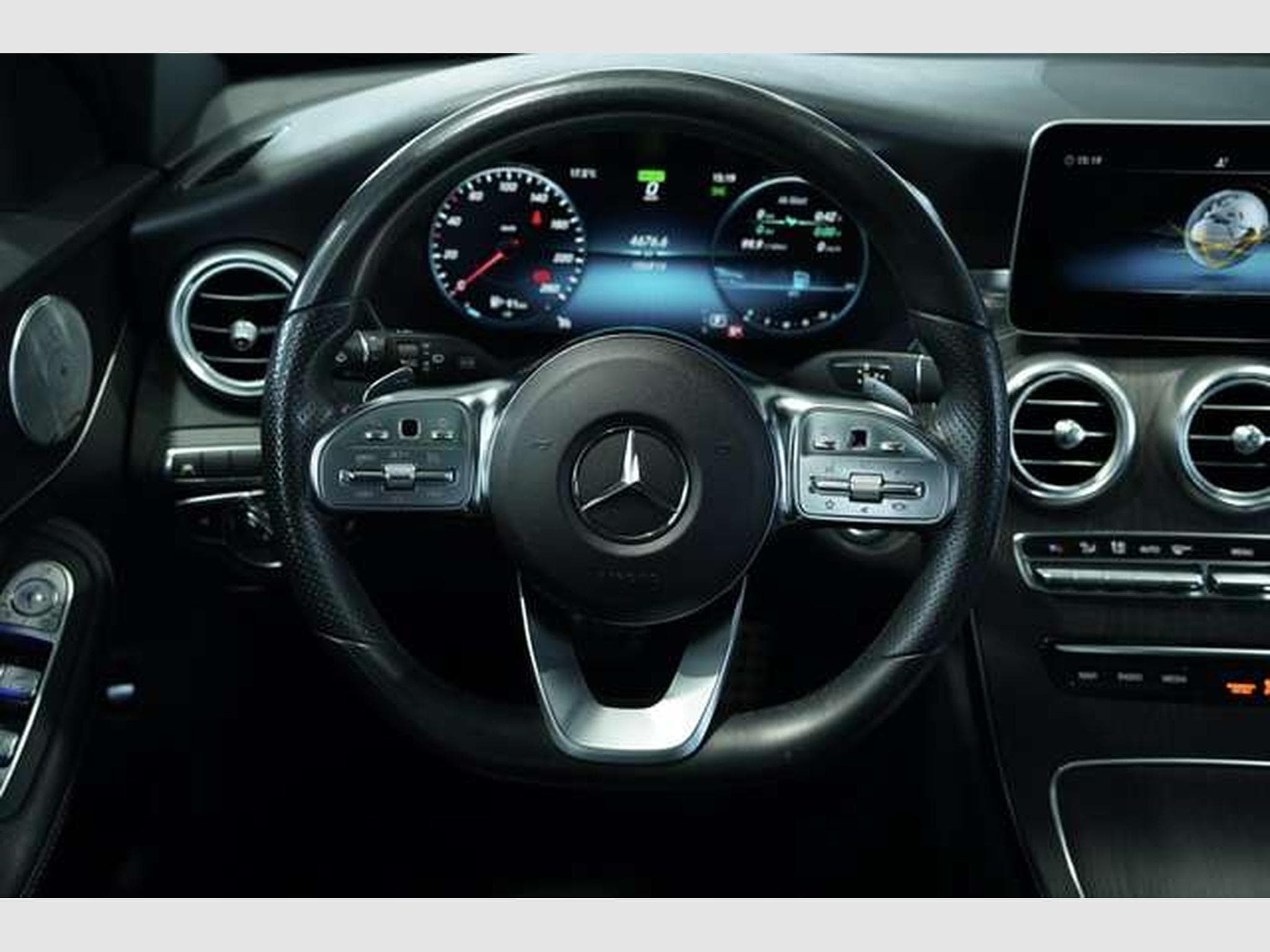 Mercedes C 200 T 4M AMG Line 2.H *BURM *Pano *Ambiente (2018) - Photo 47