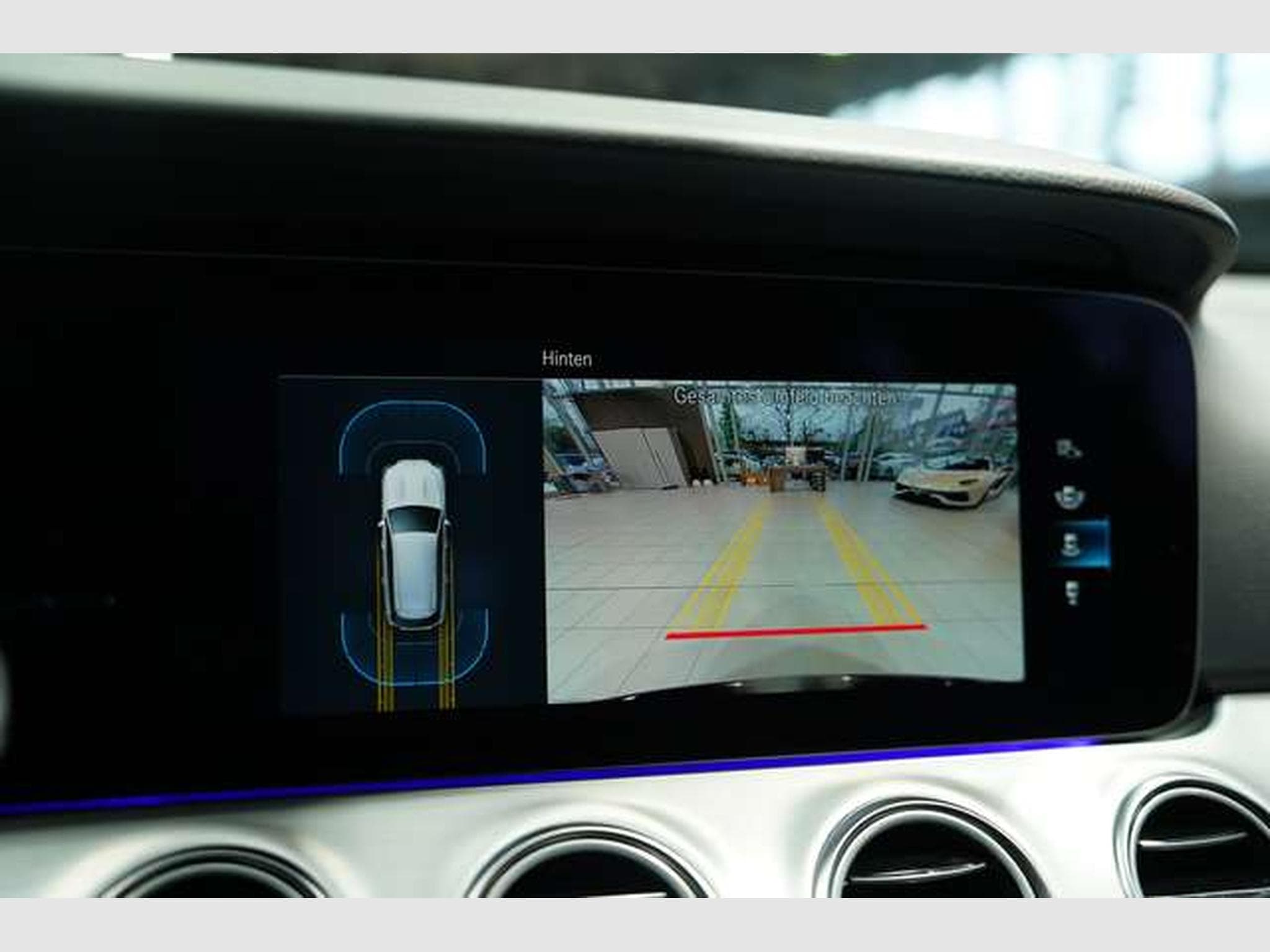 Mercedes E 220 d T Avantgarde *1.Hand *AHK *Navi *MwSt. (2023) - Photo 11