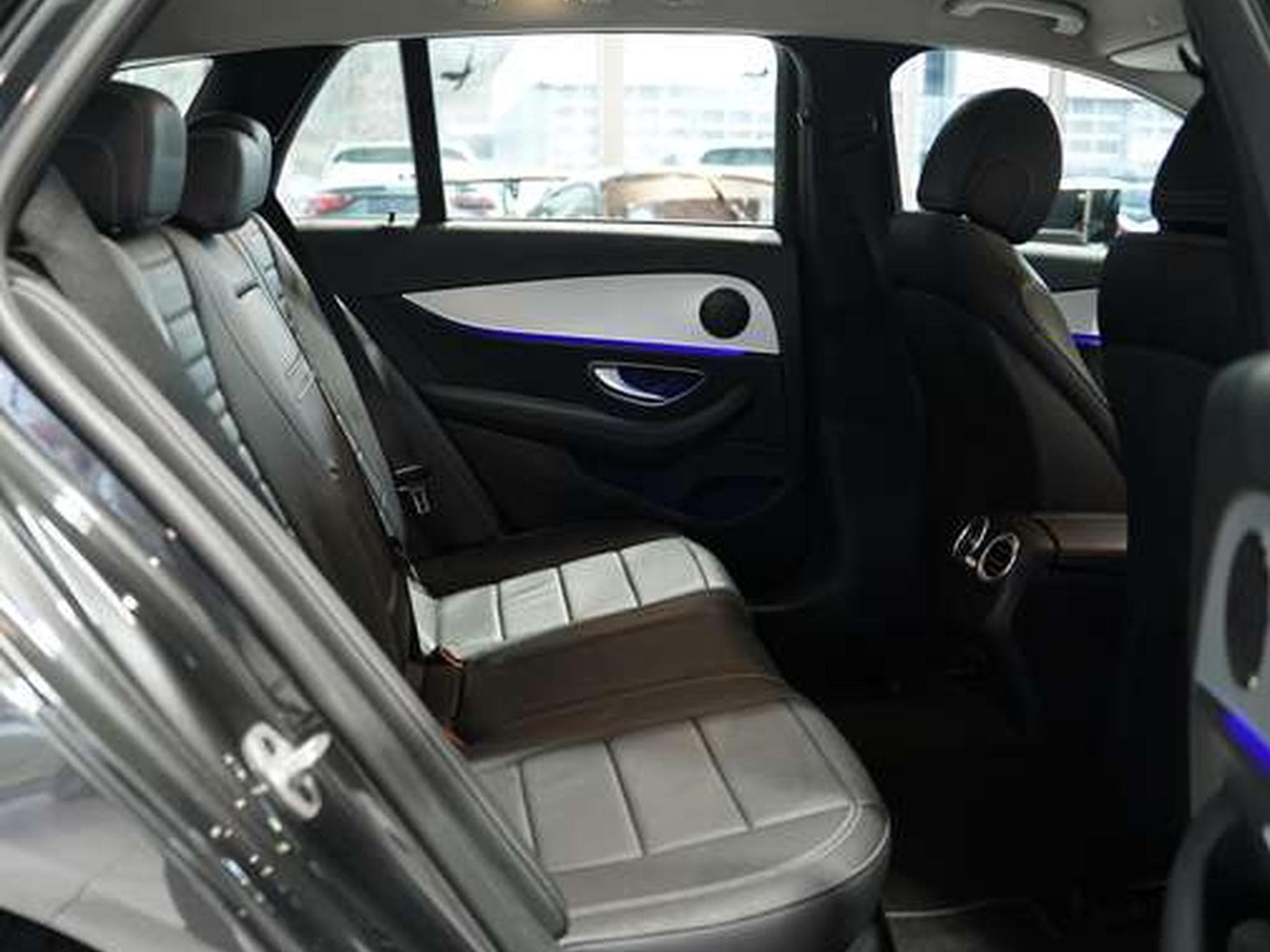Mercedes E 220 d T Avantgarde *1.Hand *AHK *Navi *MwSt. (2023) - Photo 17