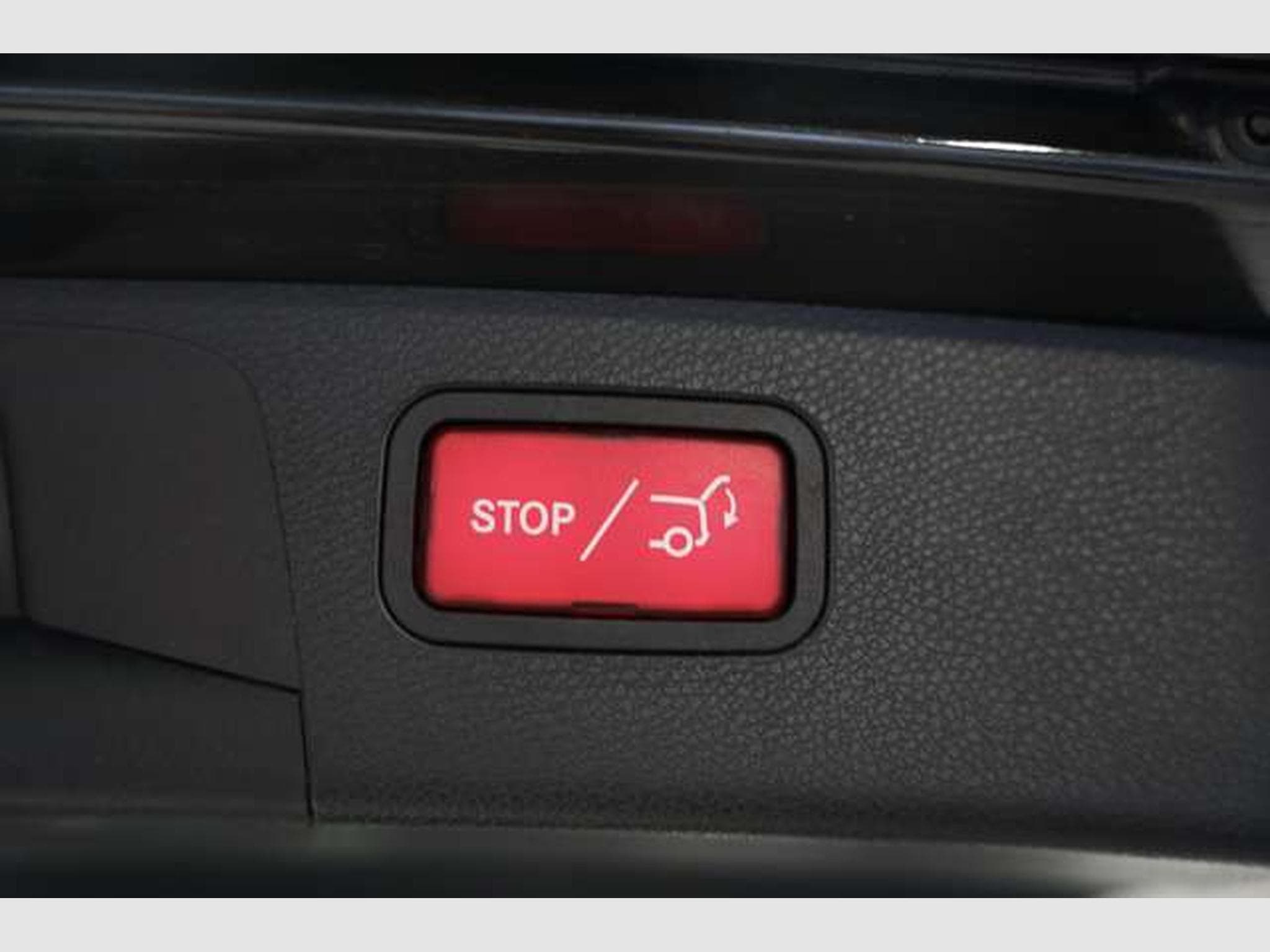 Mercedes E 220 d T Avantgarde *1.Hand *AHK *Navi *MwSt. (2023) - Photo 19