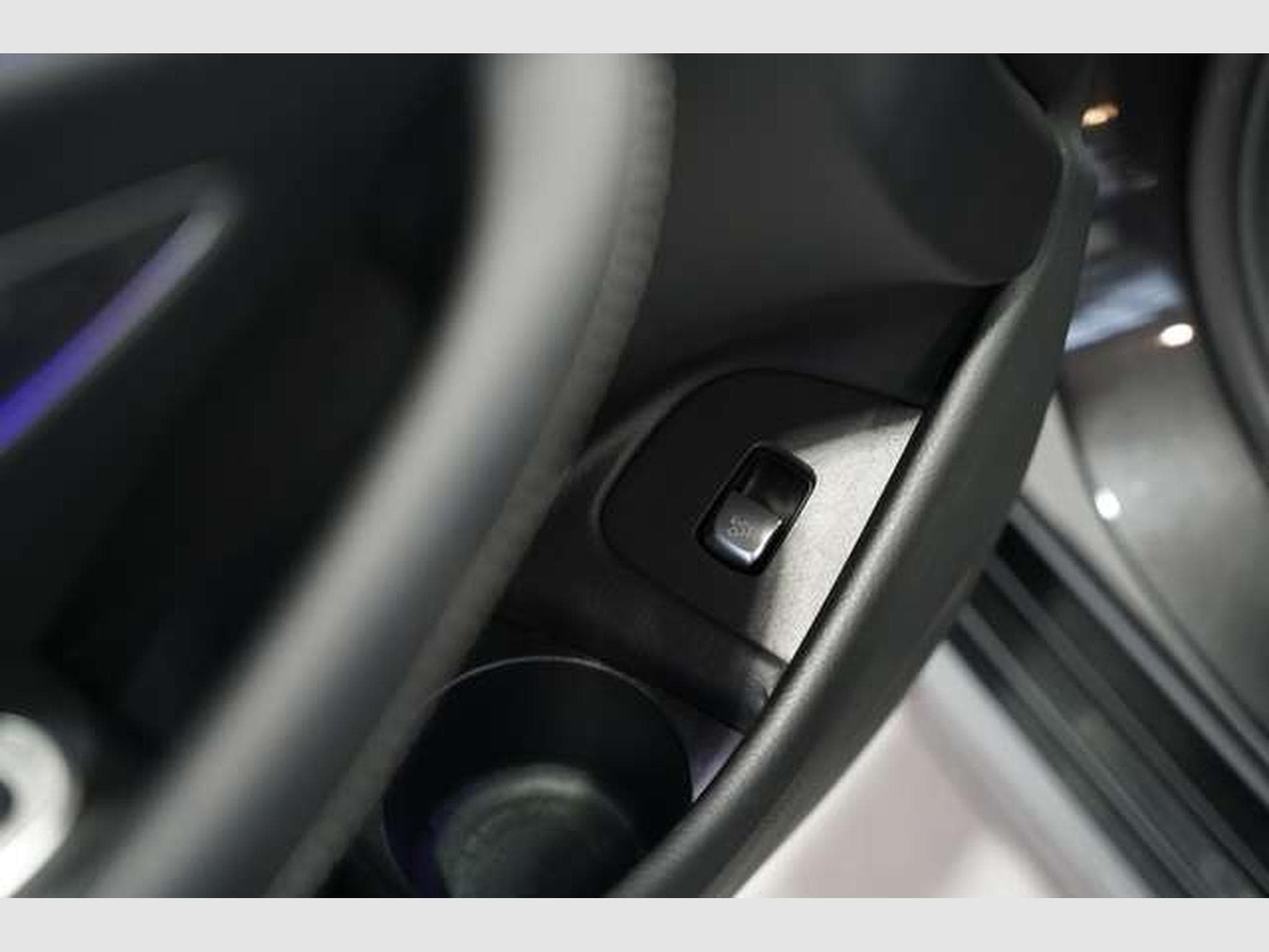 Mercedes E 220 d T Avantgarde *1.Hand *AHK *Navi *MwSt. (2023) - Photo 24