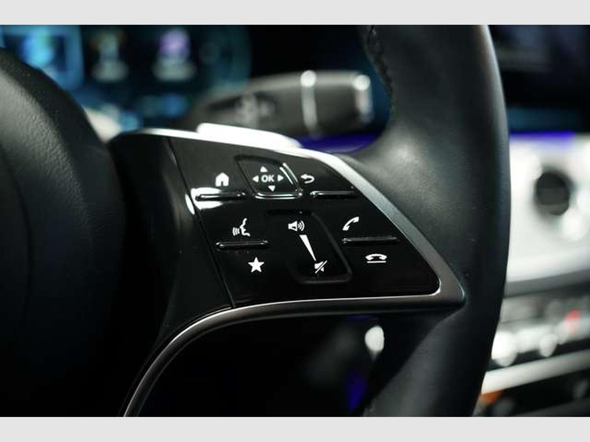 Mercedes E 220 d T Avantgarde *1.Hand *AHK *Navi *MwSt. (2023) - Photo 27