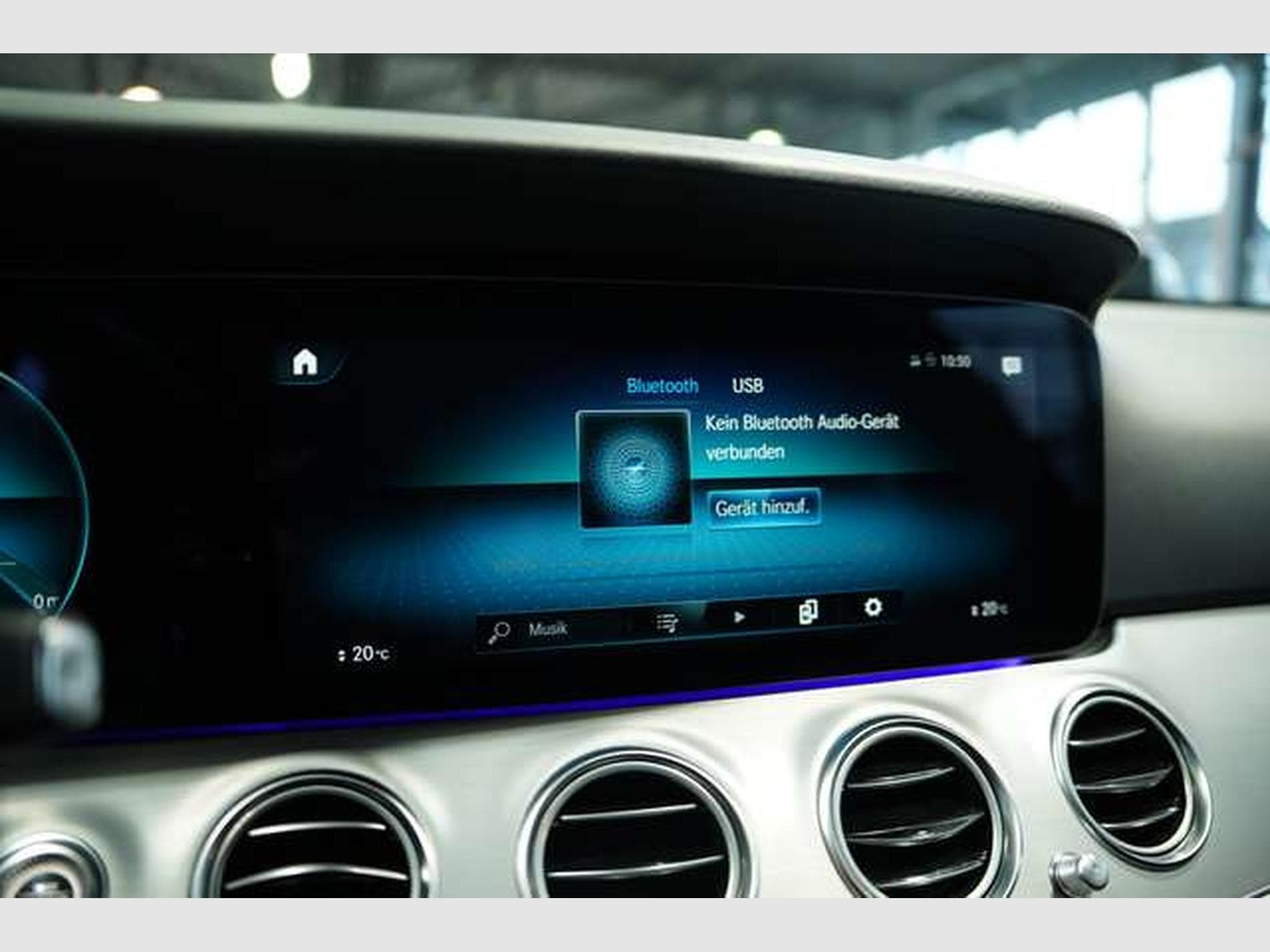 Mercedes E 220 d T Avantgarde *1.Hand *AHK *Navi *MwSt. (2023) - Photo 31