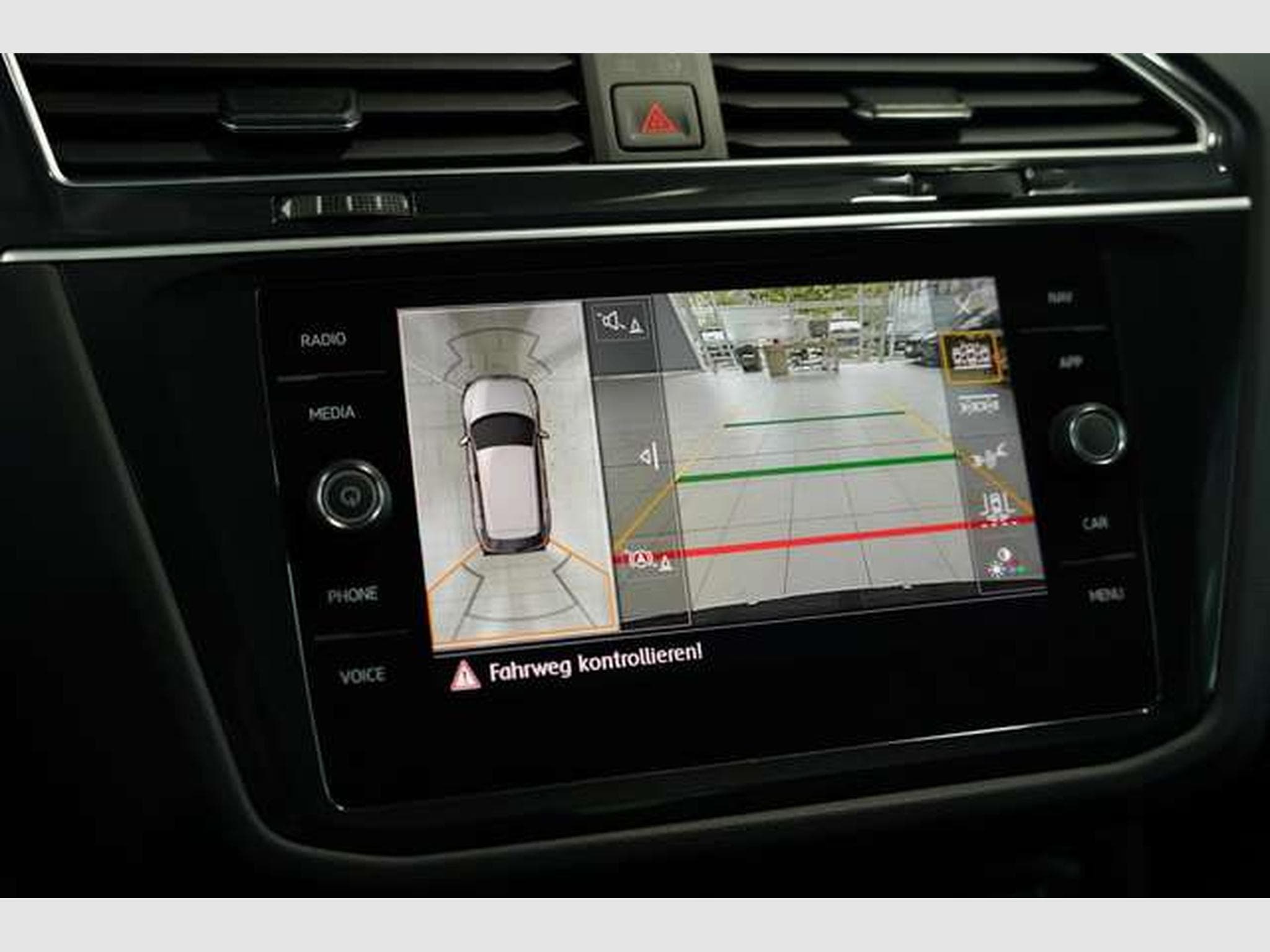 VW Tiguan 2.0 TDI DSG 4M Highline *AHK *Kam *Leder (2019) - Photo 14