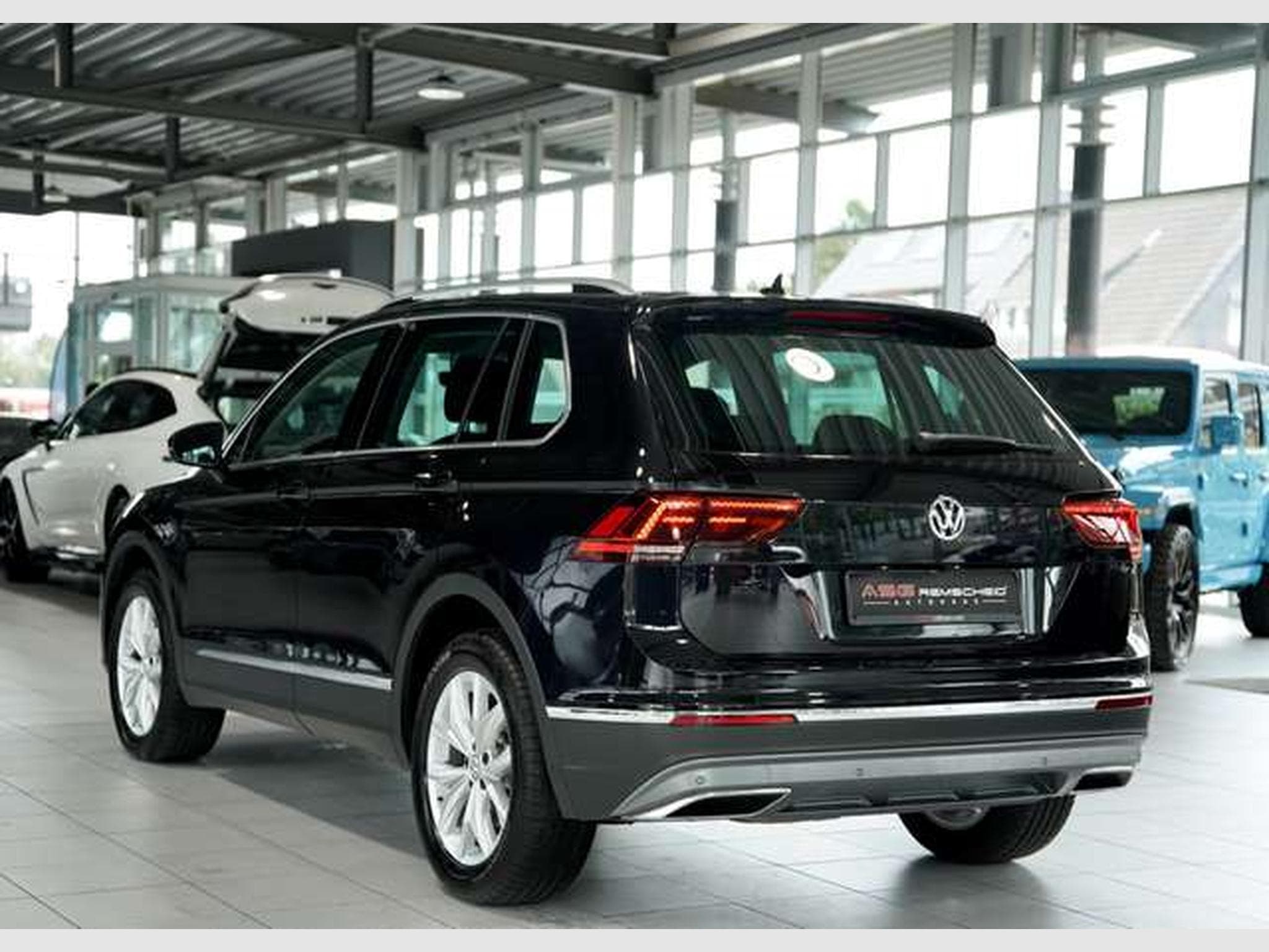 VW Tiguan 2.0 TDI DSG 4M Highline *AHK *Kam *Leder (2019) - Photo 9