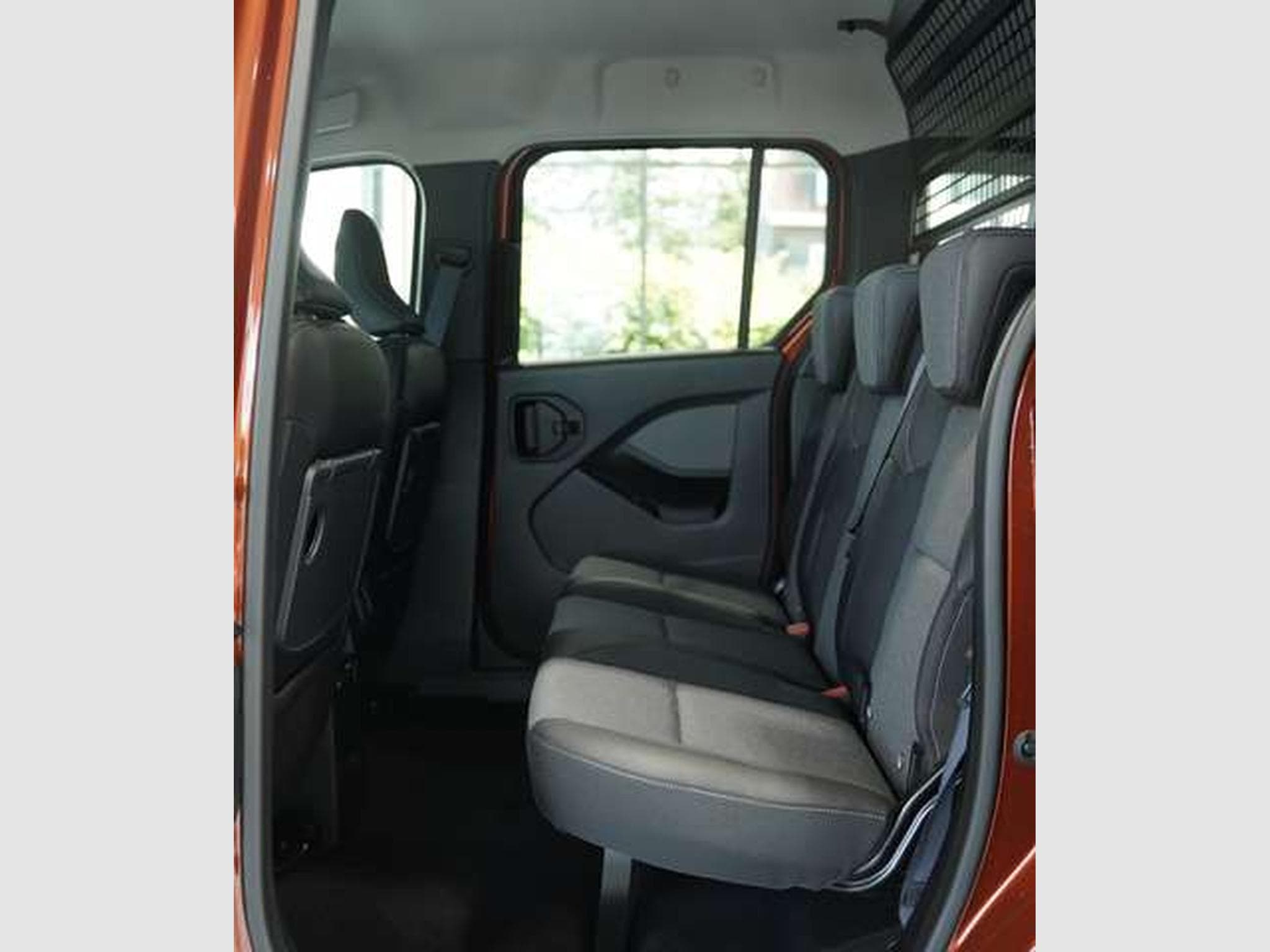 Renault Kangoo III 1.3 TCe 130 EDC* KAMERA* CarPlay* (2025) - Foto 28