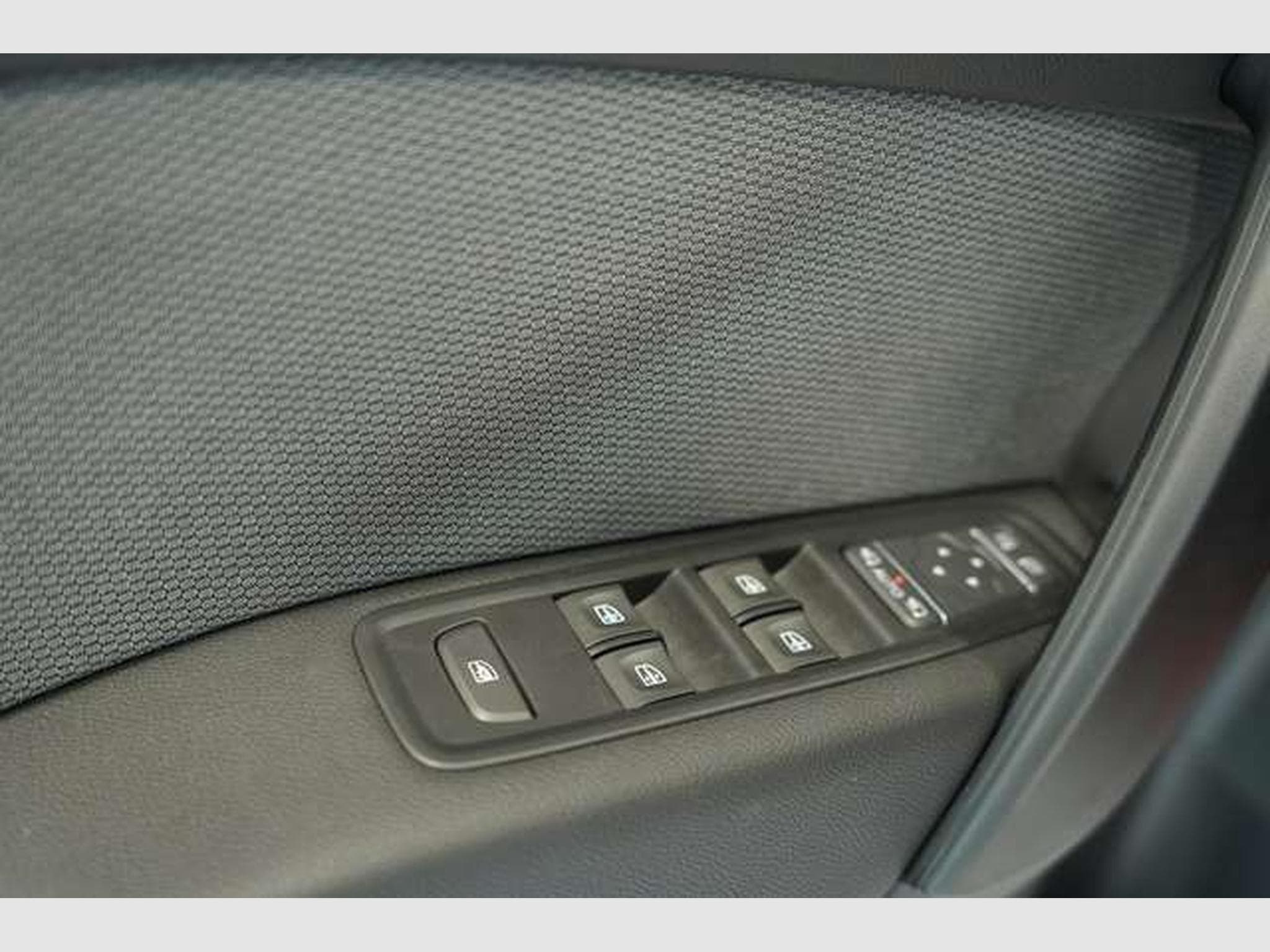 Renault Kangoo III 1.3 TCe 130 EDC* KAMERA* CarPlay* (2025) - Foto 30