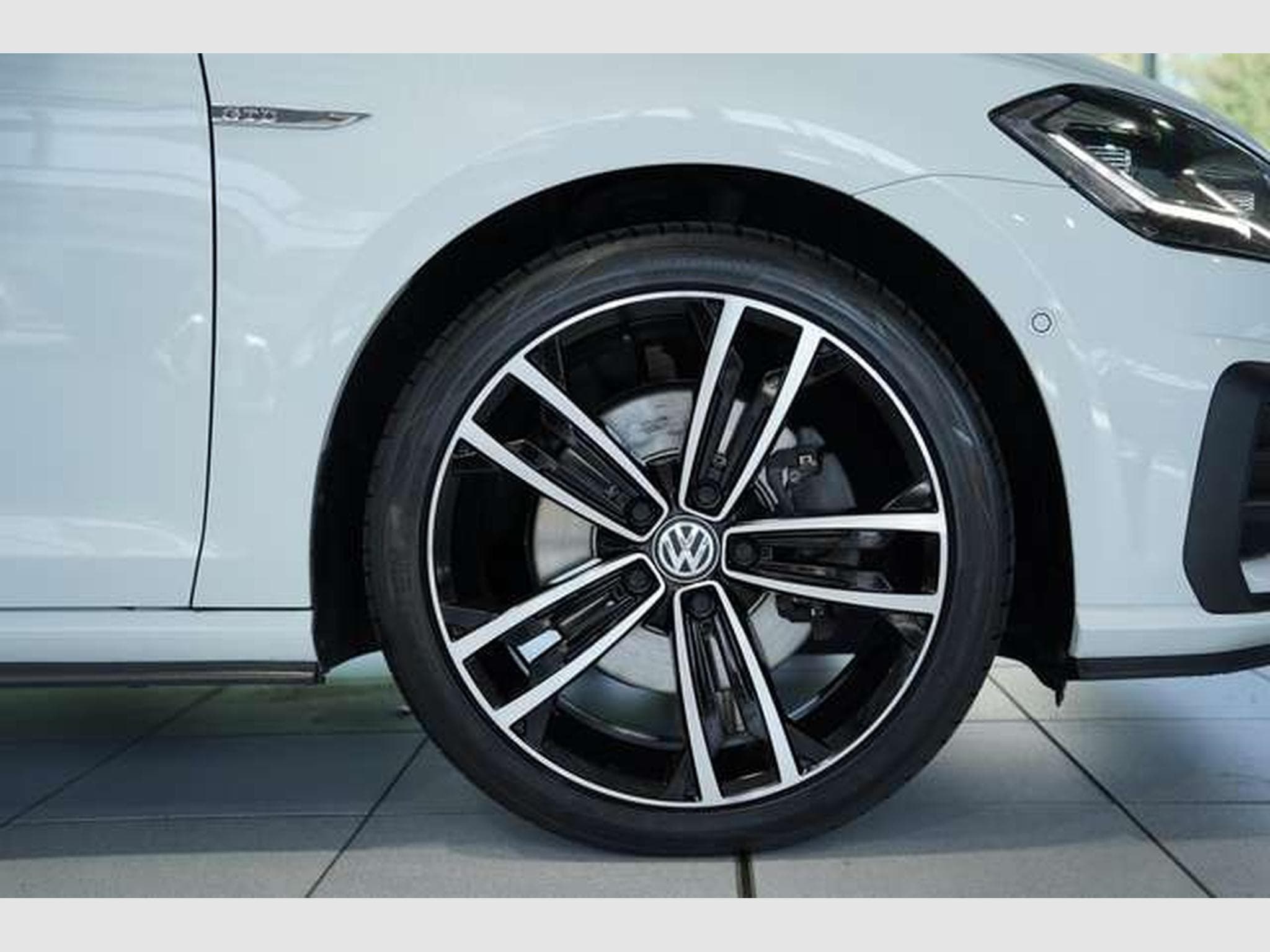 VW Golf GTD DSG *2.H *18 *Digital *Pano *Kamera (2019) - Foto 12