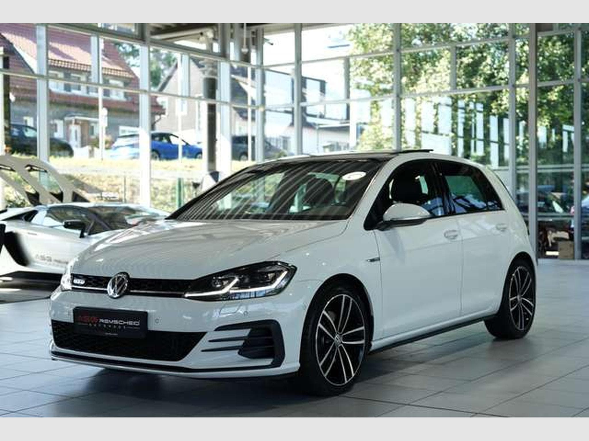 VW Golf GTD DSG *2.H *18 *Digital *Pano *Kamera (2019) - Foto 5