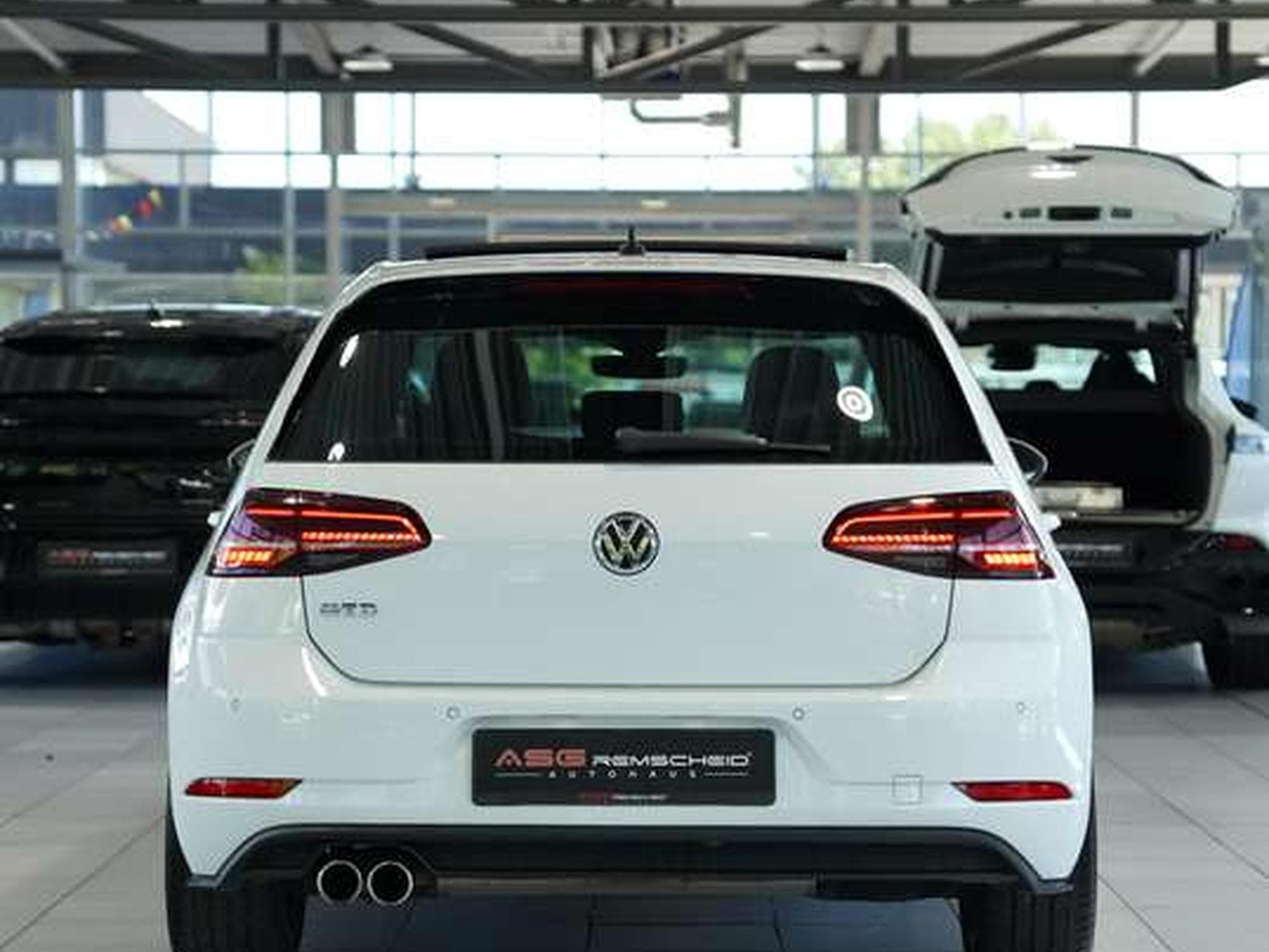 VW Golf GTD DSG *2.H *18 *Digital *Pano *Kamera (2019) - Foto 9