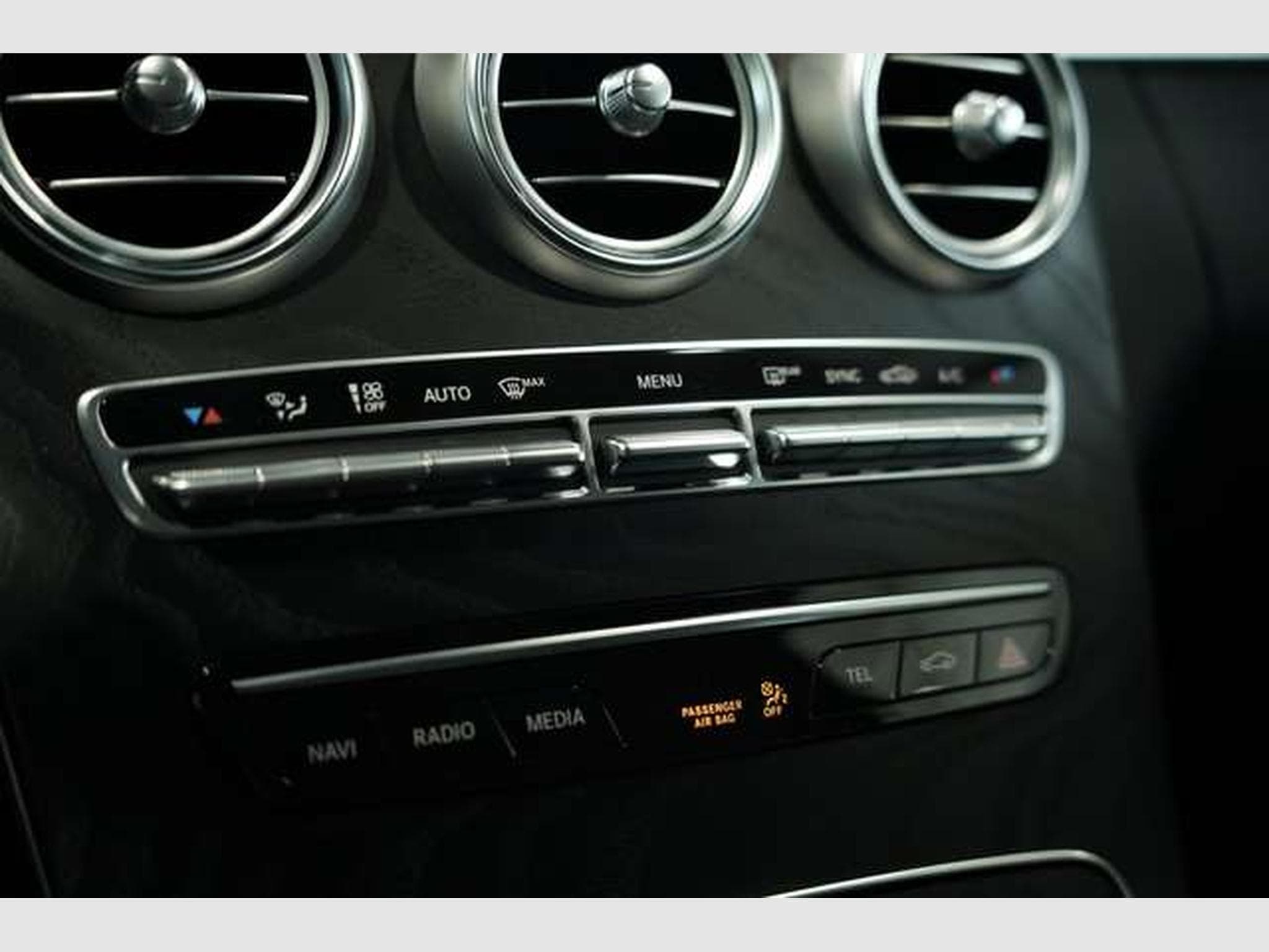 Mercedes C 220 d T Avantagarde *2.H *Wide*Leder*Pano*AHK (2021) - Photo 34