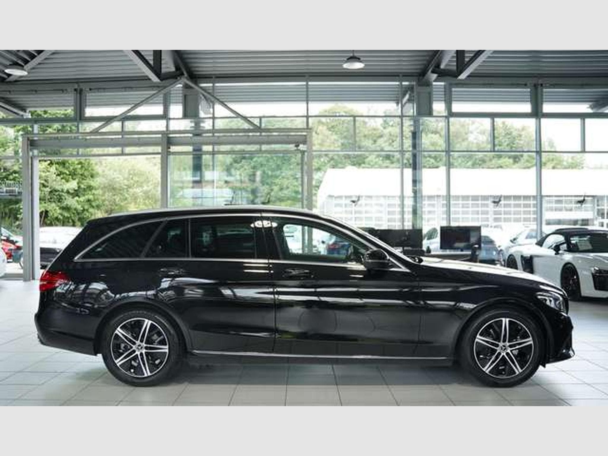 Mercedes C 220 d T Avantagarde *2.H *Wide*Leder*Pano*AHK (2021) - Photo 6