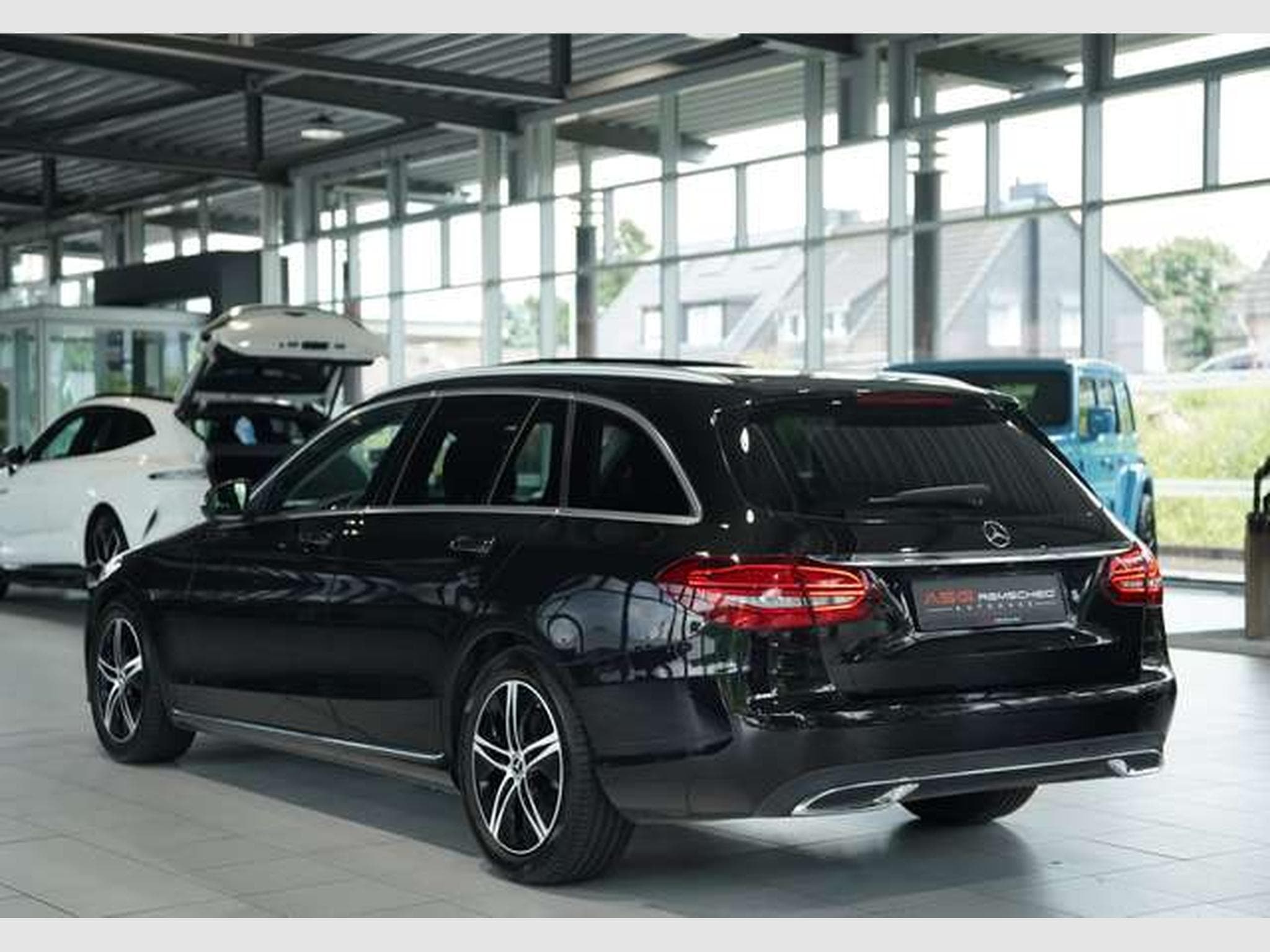 Mercedes C 220 d T Avantagarde *2.H *Wide*Leder*Pano*AHK (2021) - Photo 9