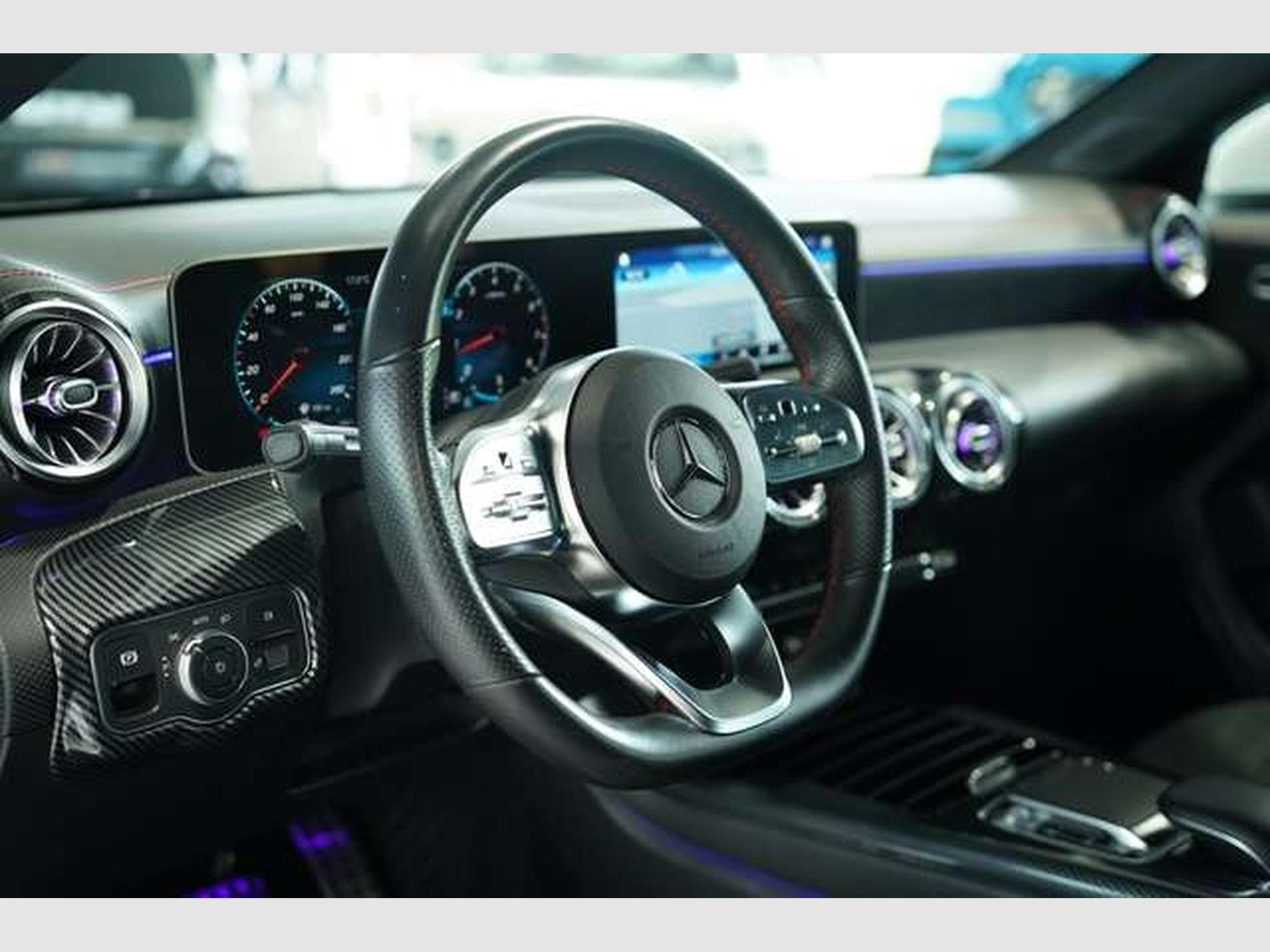 Mercedes CLA 180 AMG Line *19 *Digital*Business*Ambiente (2019) - Photo 31