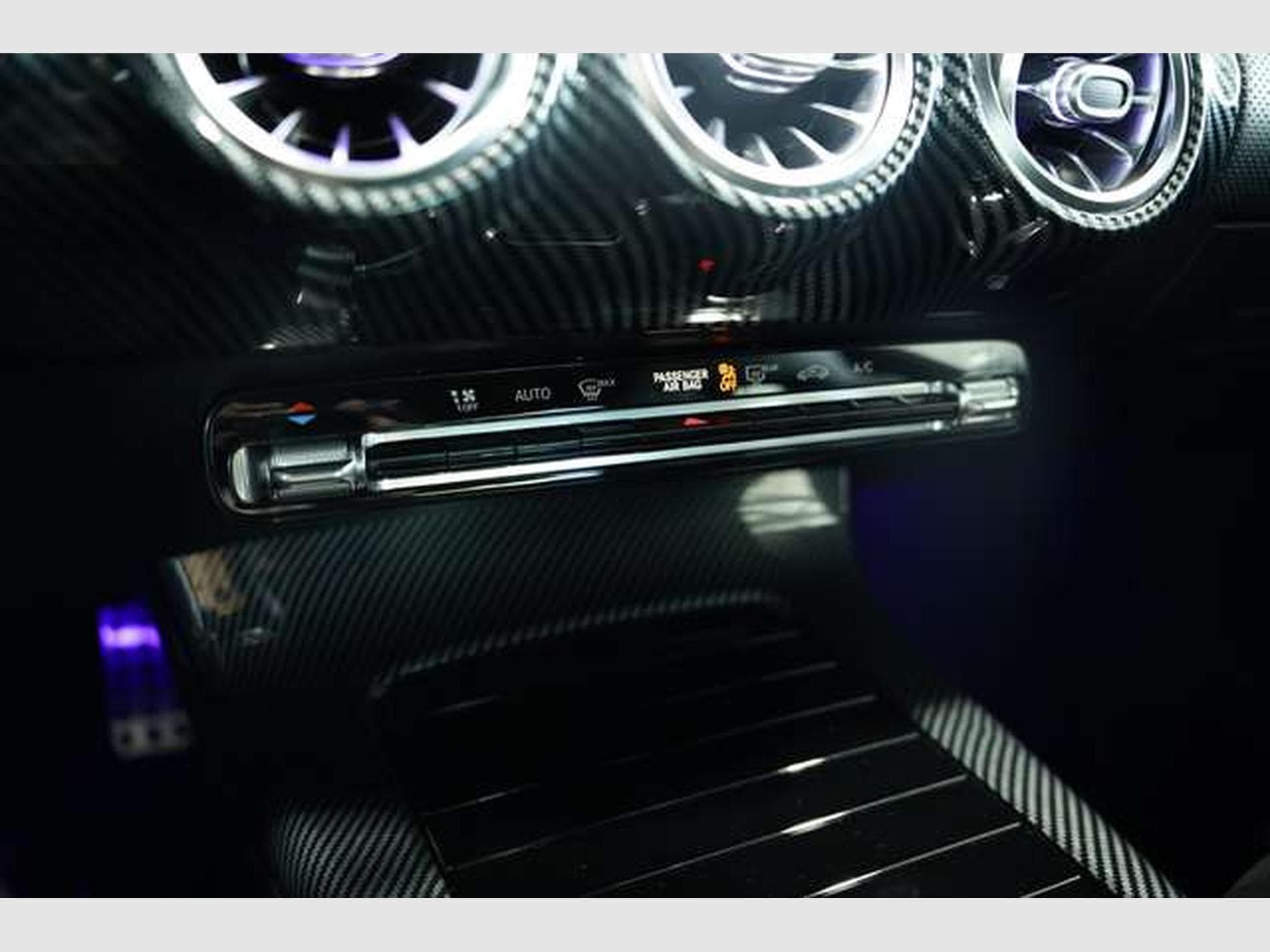 Mercedes CLA 180 AMG Line *19 *Digital*Business*Ambiente (2019) - Photo 35