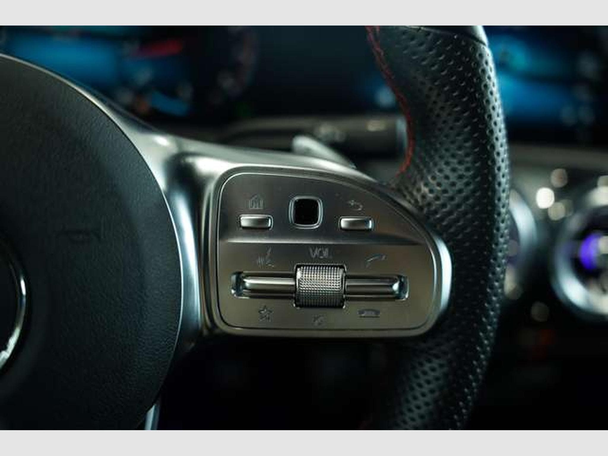 Mercedes CLA 180 AMG Line *19 *Digital*Business*Ambiente (2019) - Photo 44
