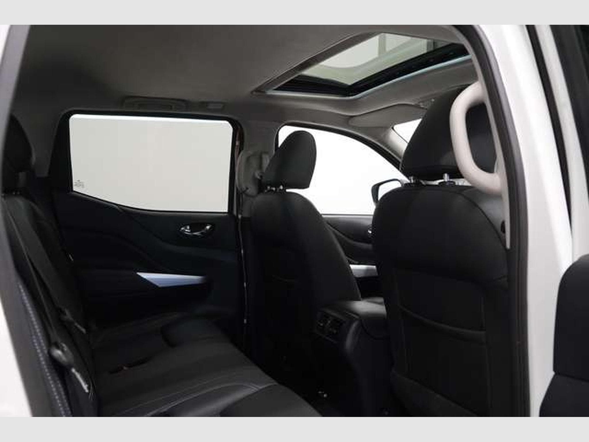 Nissan Navara NP300 Aut. Double Cab 4x4 *LED *Kam* (2020) - Foto 25