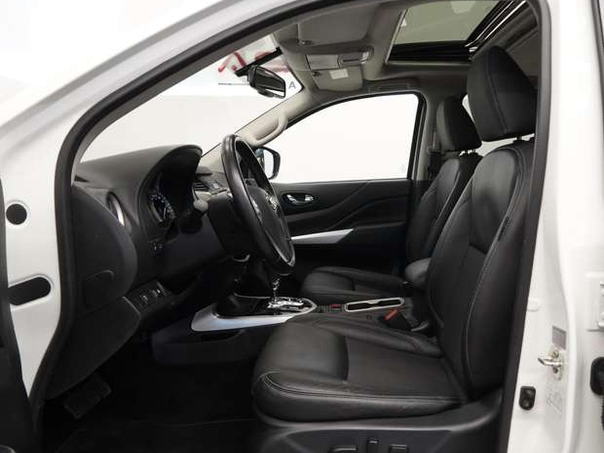 Nissan Navara NP300 Aut. Double Cab 4x4 *LED *Kam* (2020) - Foto 32