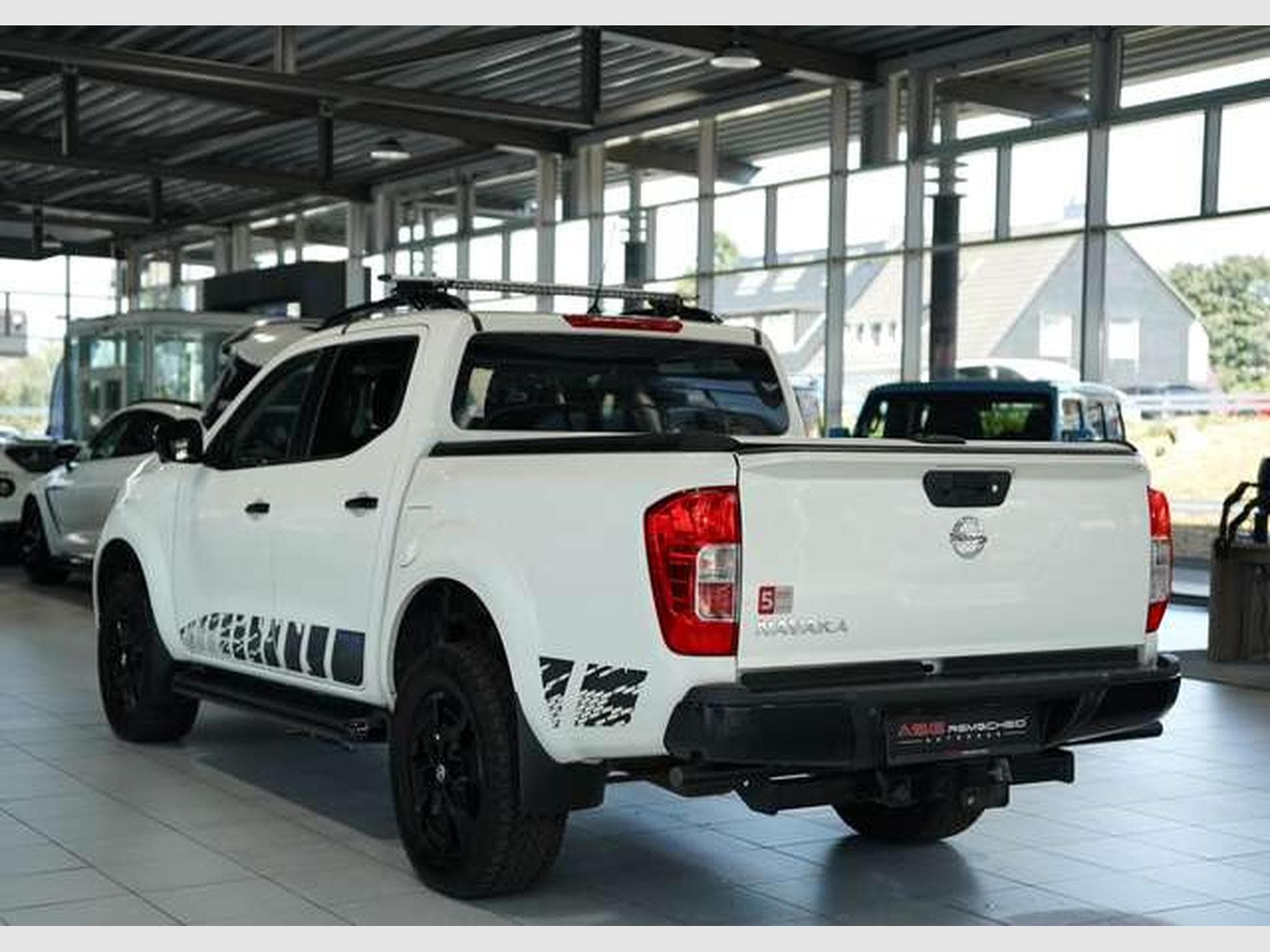 Nissan Navara NP300 Aut. Double Cab 4x4 *LED *Kam* (2020) - Foto 9