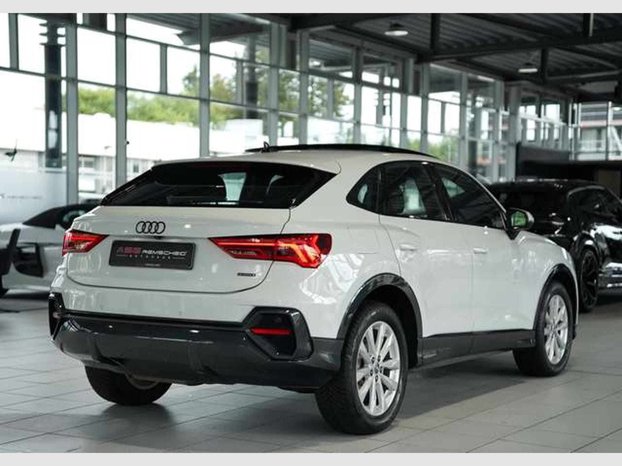 Audi Q3 35 TDI q S Line 1H *GSD *Kamera *Virtual *LED (2020) - Photo 15