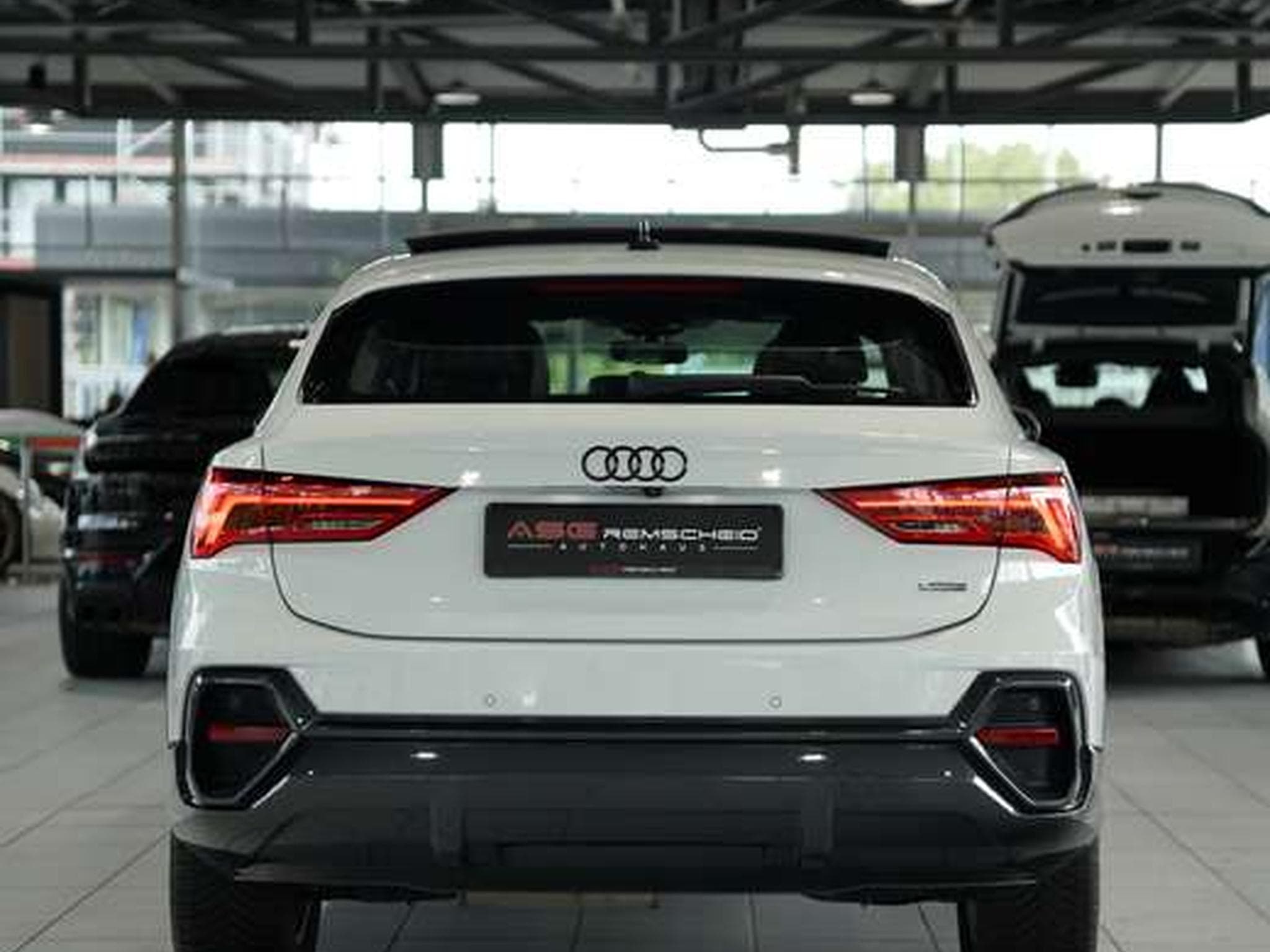 Audi Q3 35 TDI q S Line 1H *GSD *Kamera *Virtual *LED (2020) - Photo 16