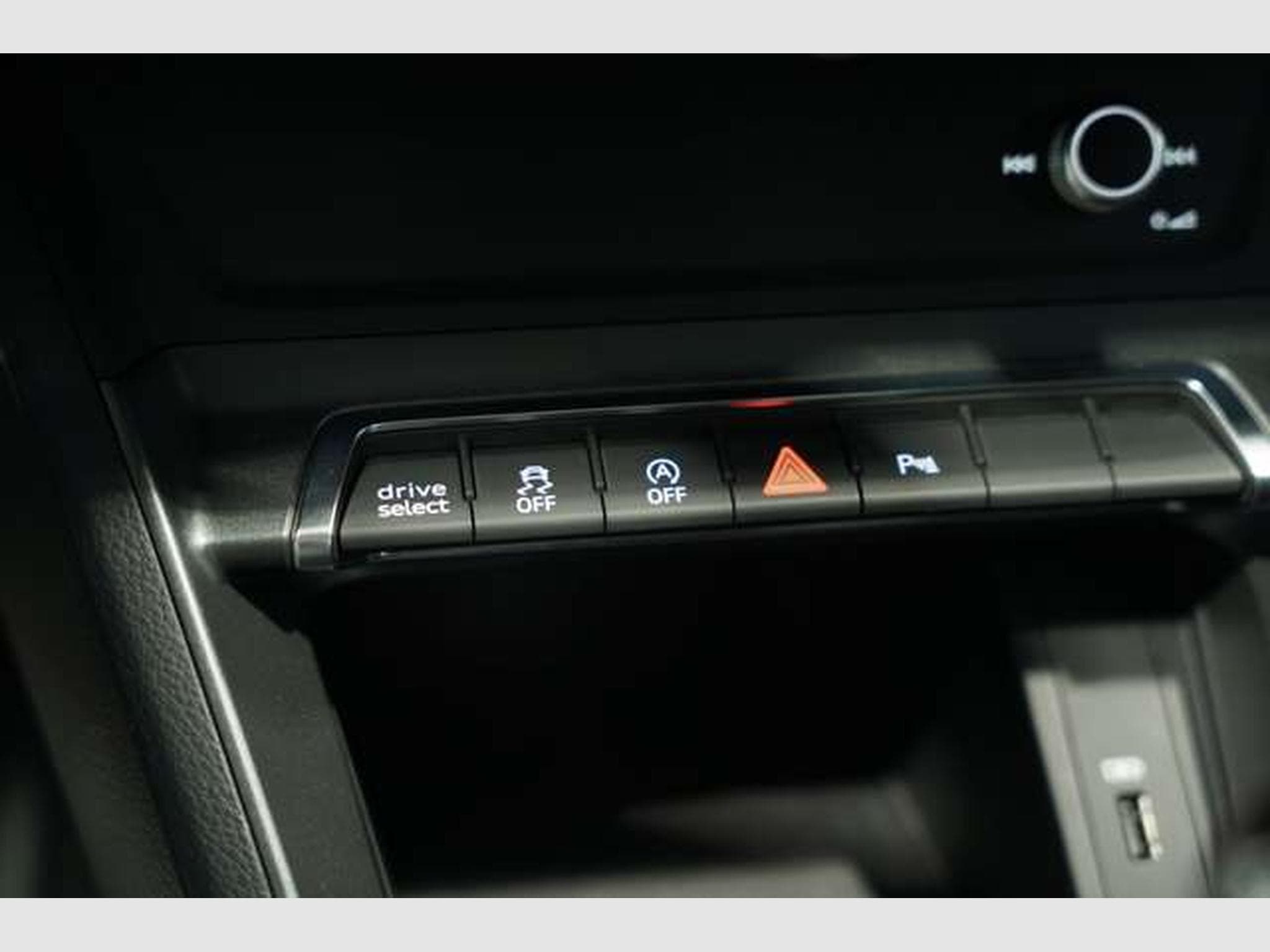 Audi Q3 35 TDI q S Line 1H *GSD *Kamera *Virtual *LED (2020) - Photo 32