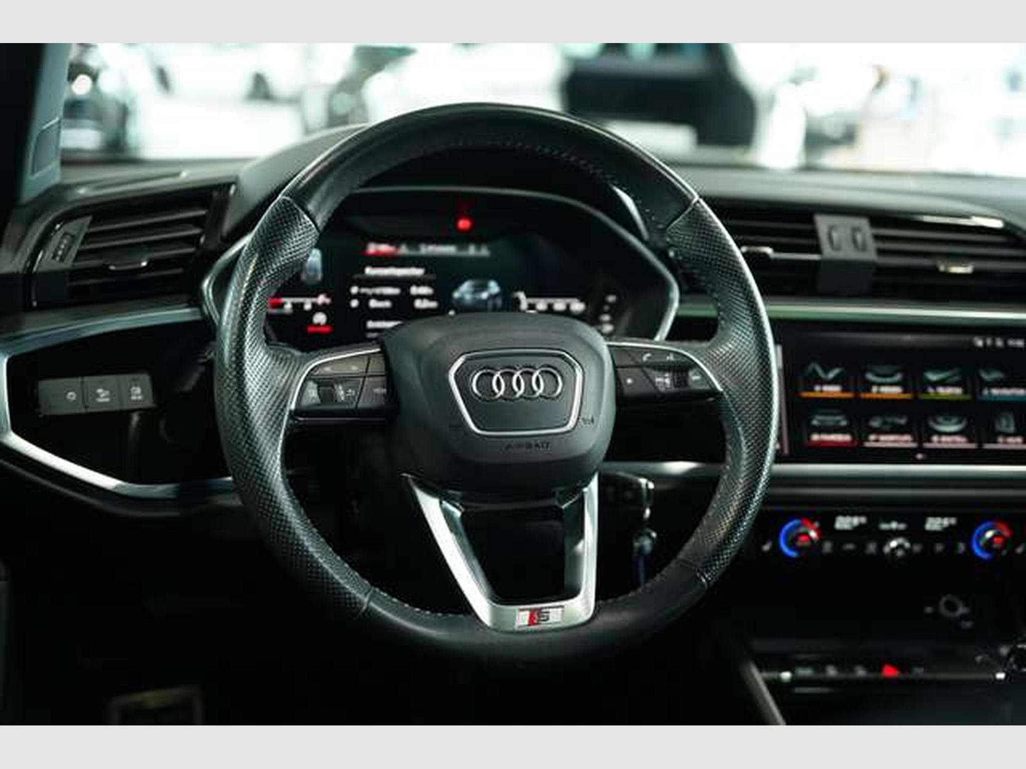 Audi Q3 35 TDI q S Line 1H *GSD *Kamera *Virtual *LED (2020) - Photo 41