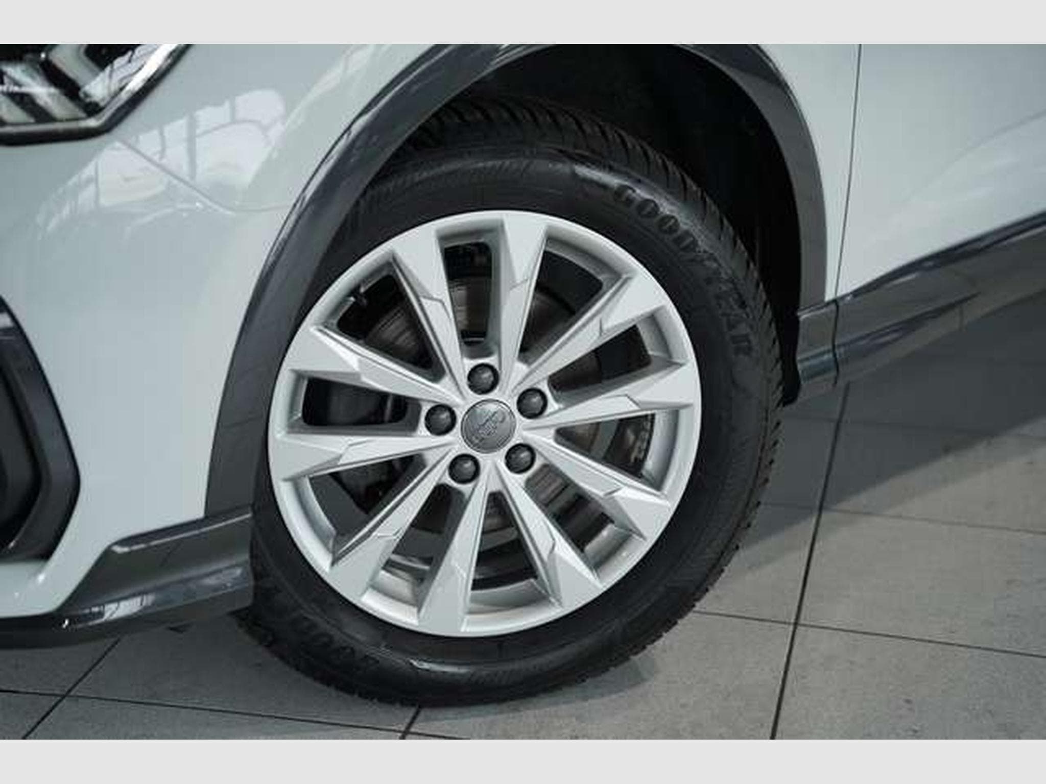 Audi Q3 35 TDI q S Line 1H *GSD *Kamera *Virtual *LED (2020) - Photo 8