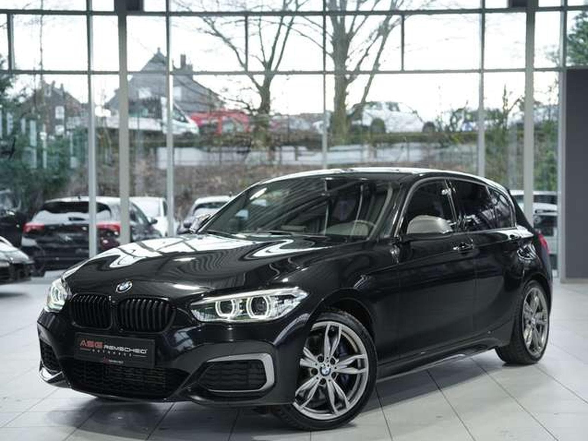 BMW M135 xDrive *H&K *PDC *AHK *Business-Paket (2016) - Foto 1