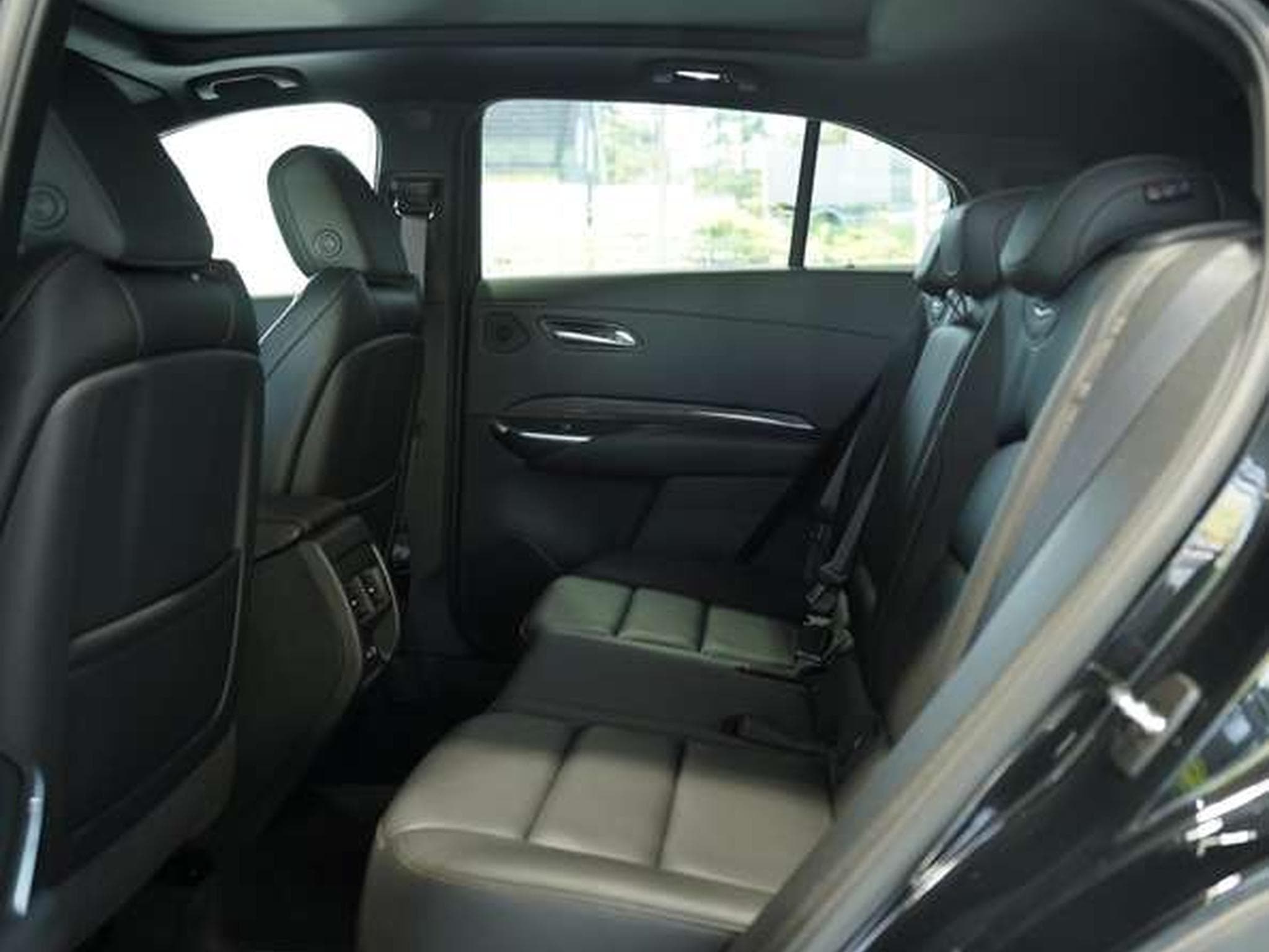 Cadillac XT4 Luxury 4WD *1.Hand *Memory *Leder *Digital (2022) - Foto 22