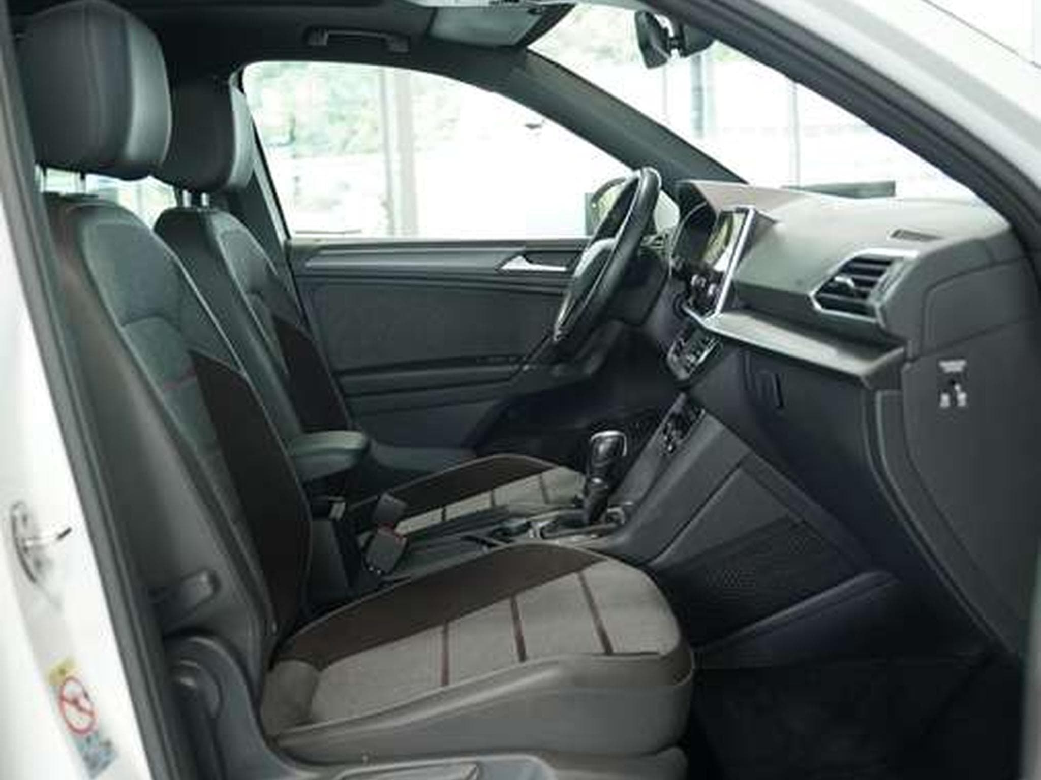 SEAT Tarraco Xcellence 4D *20 *7-Sitz*AHK*Pano*MEMO (2019) - Foto 14