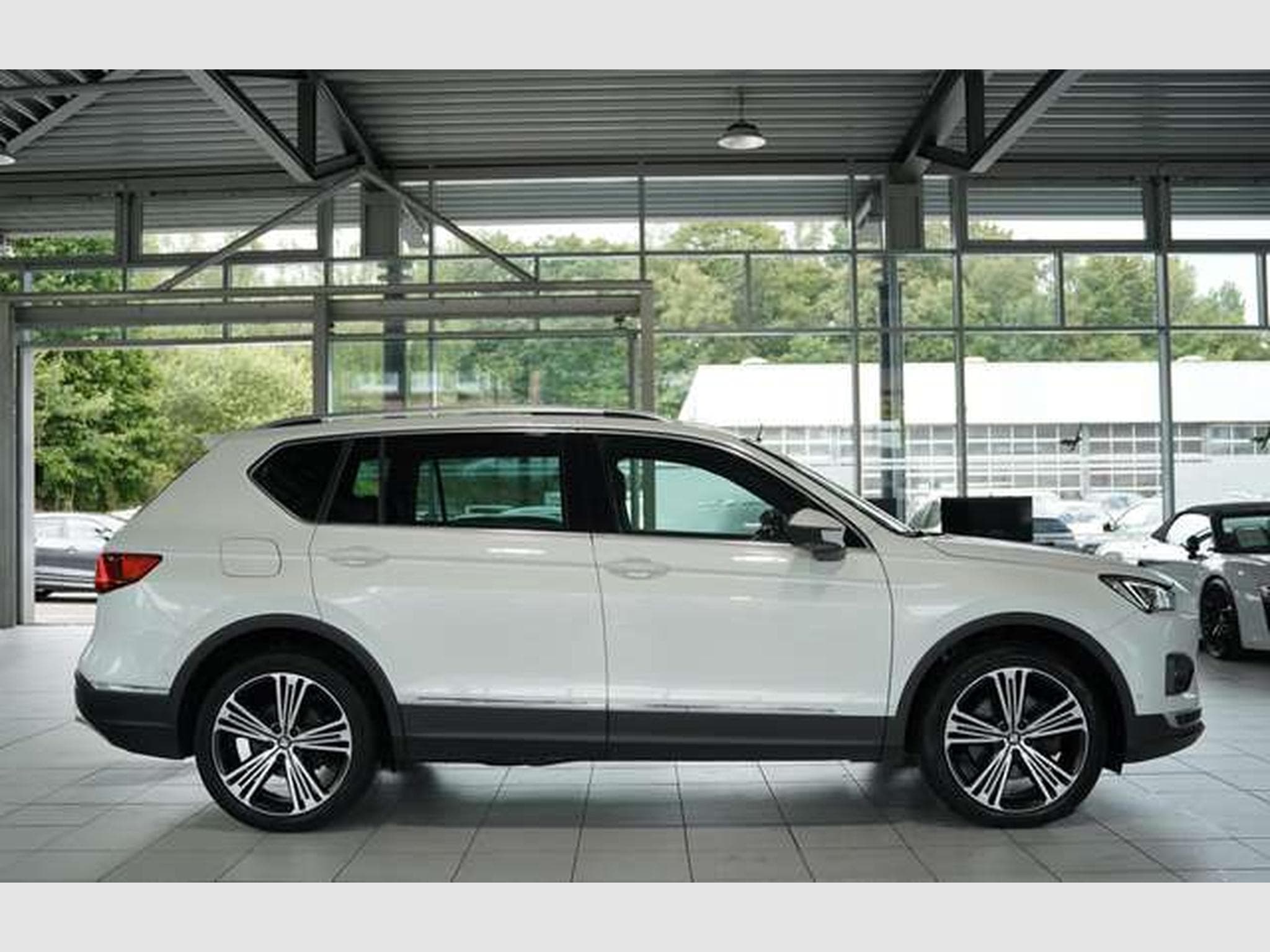 SEAT Tarraco Xcellence 4D *20 *7-Sitz*AHK*Pano*MEMO (2019) - Foto 6