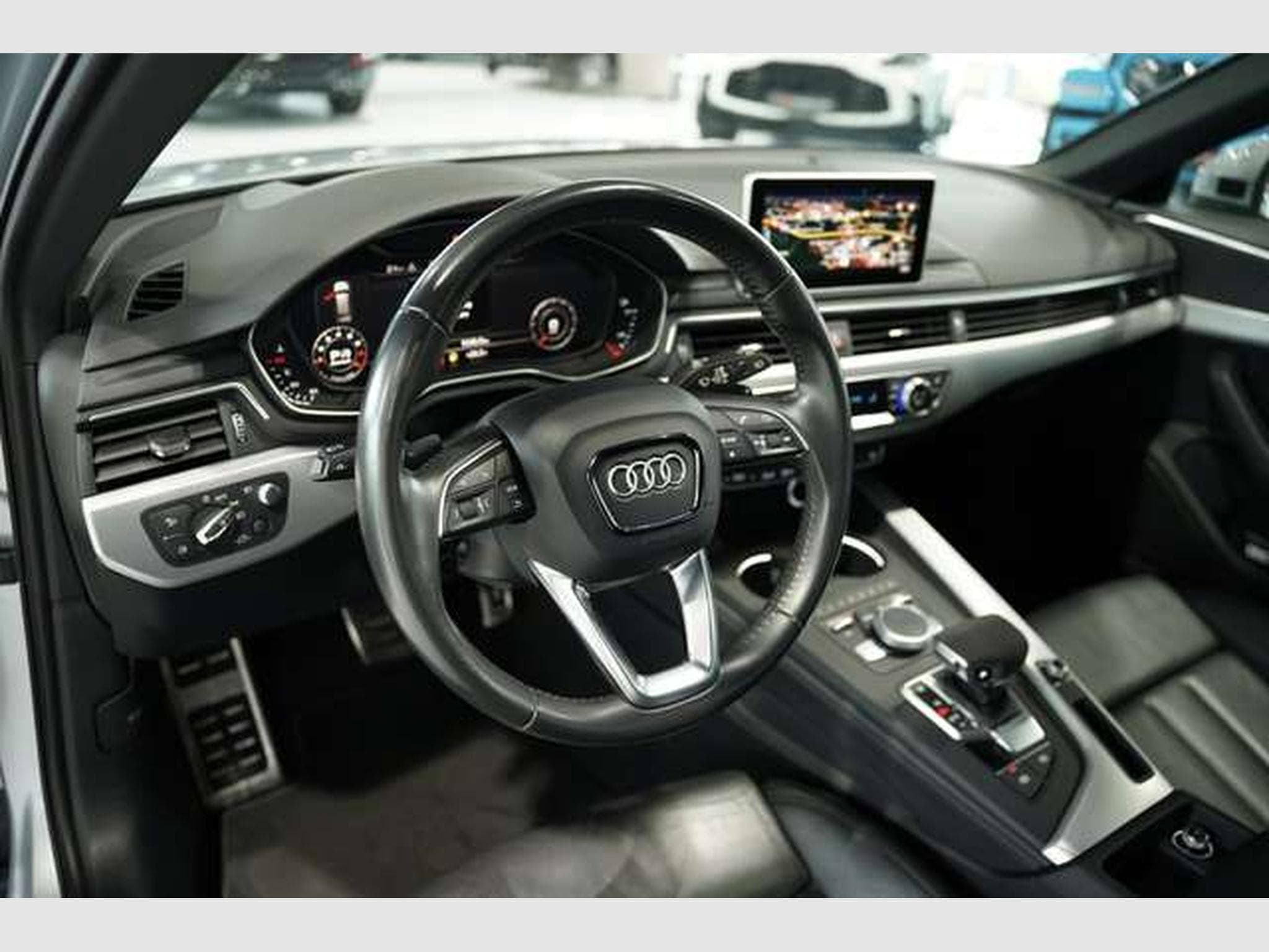 Audi A4 45 TFSI Avant S line *18 *Virtual *Pano *AHK (2019) - Foto 27