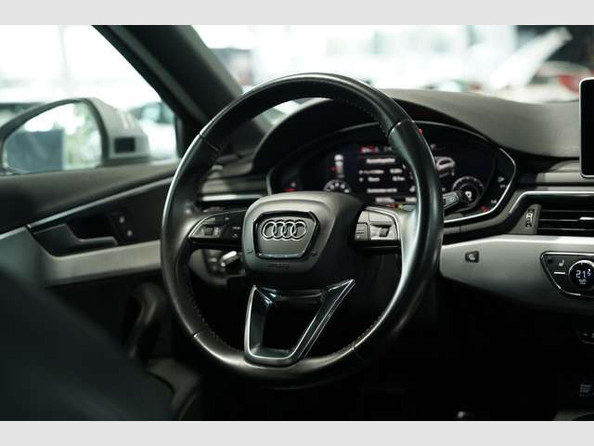 Audi A4 45 TFSI Avant S line *18 *Virtual *Pano *AHK (2019) - Foto 42