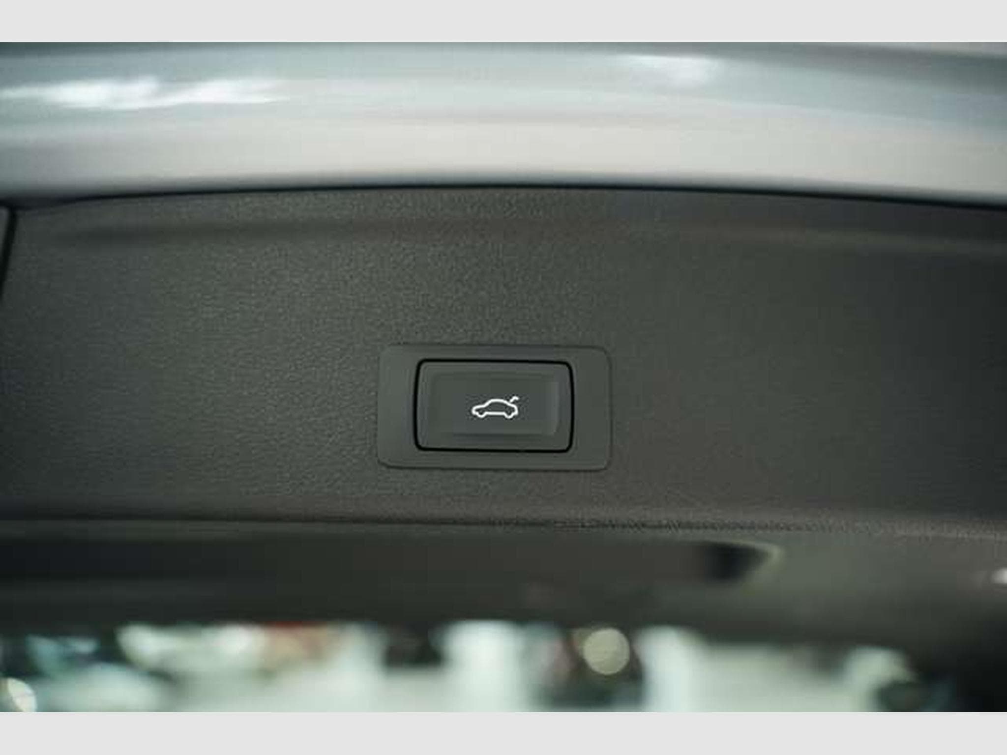 Audi A4 45 TFSI Avant S line *18 *Virtual *Pano *AHK (2019) - Foto 44