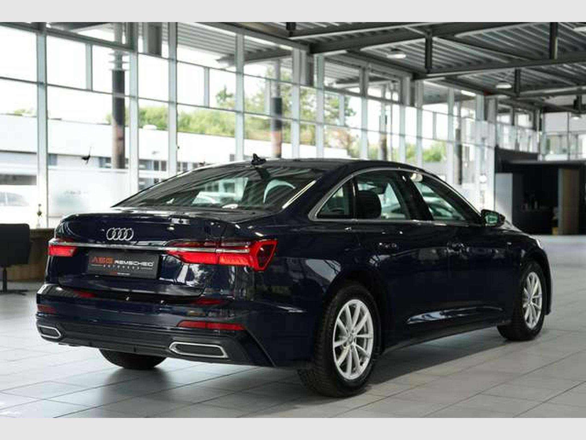 Audi A6 40 TDI Limousine S line *1.H *AHK*Kam*Virtual (2019) - Foto 8