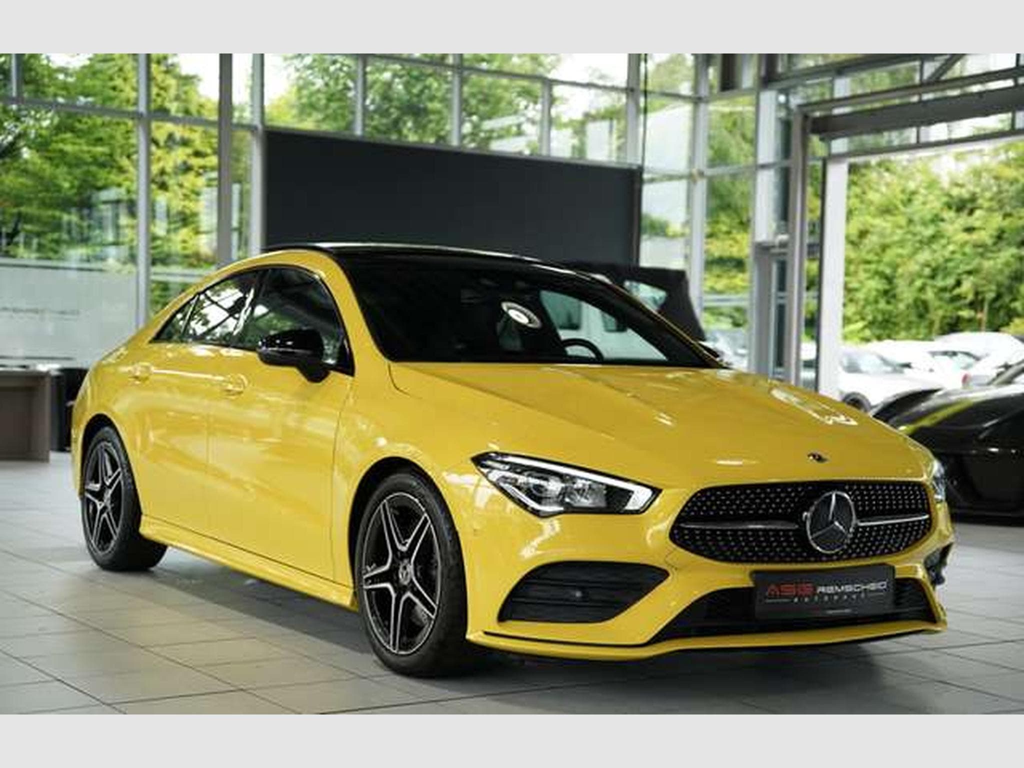 Mercedes CLA 200 Lim AMG Line 2.H *Pano*Digital*AHK*Night (2019) - Foto 7