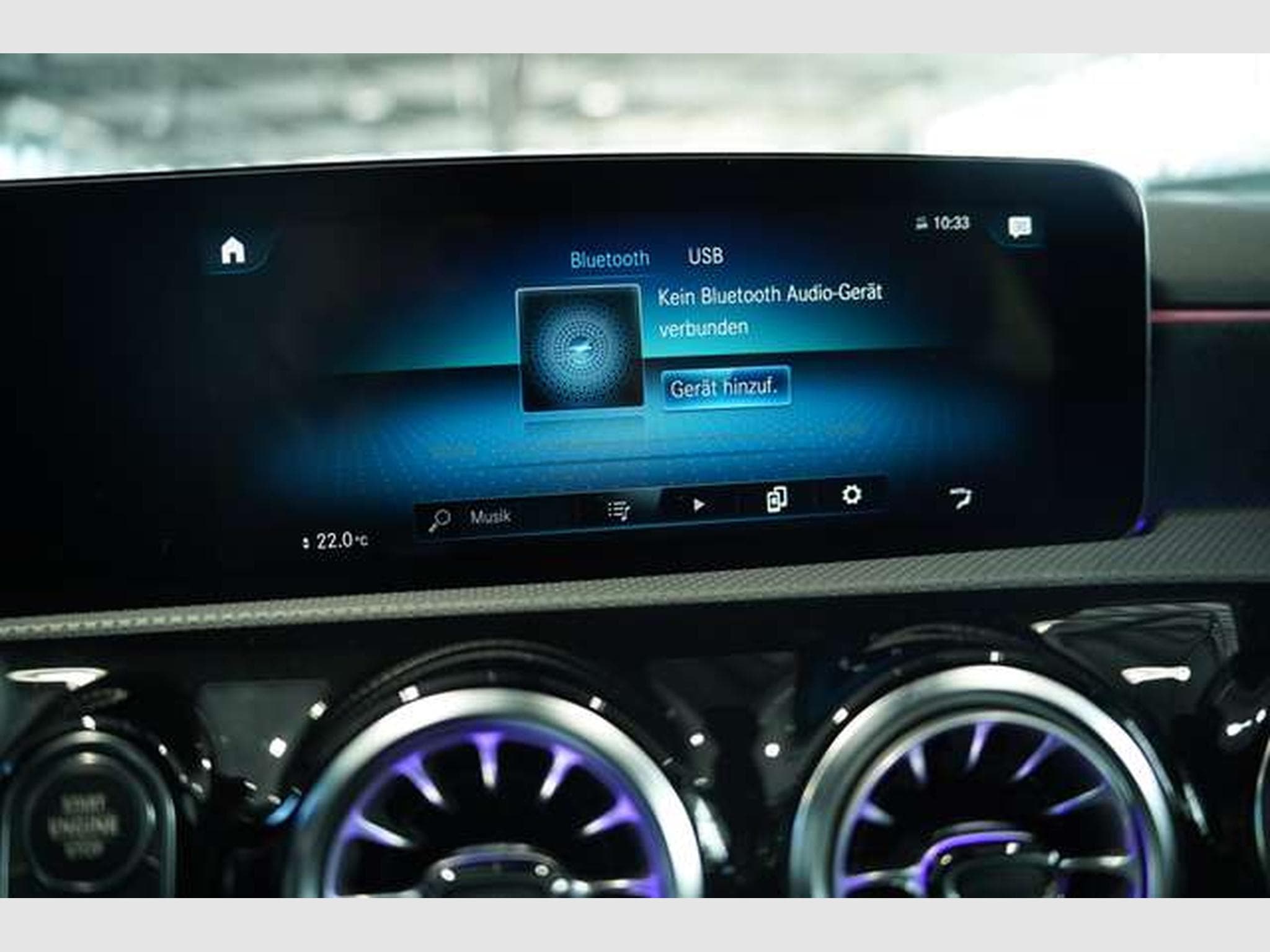 Mercedes A 200 Limousine AMG Line *2.H *19 *Night*Kamera (2022) - Foto 36