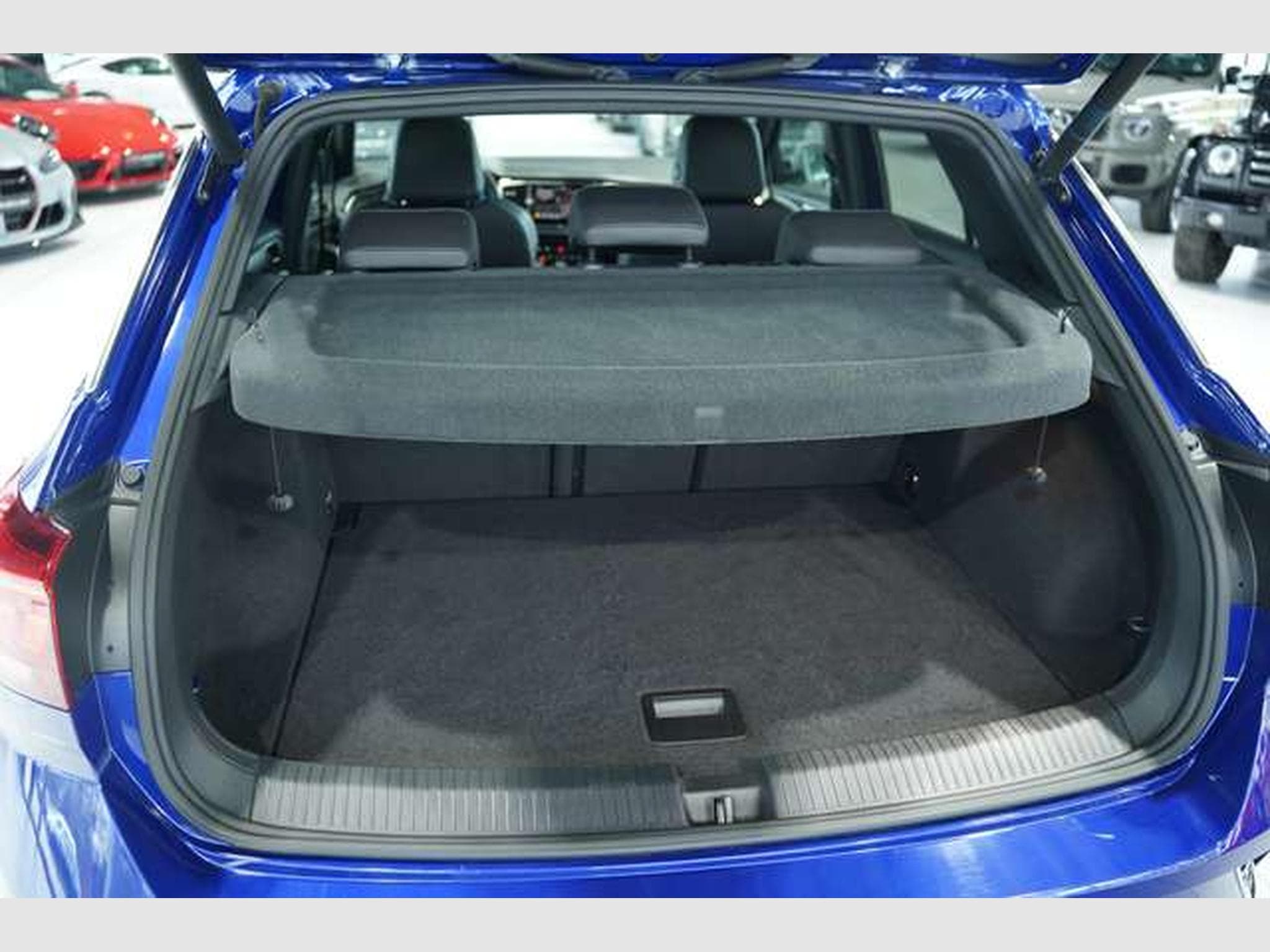 VW T-Roc R 4M *2.H *19 *ACC *AKRA *Pano *AHK *DCC (2020) - Foto 25