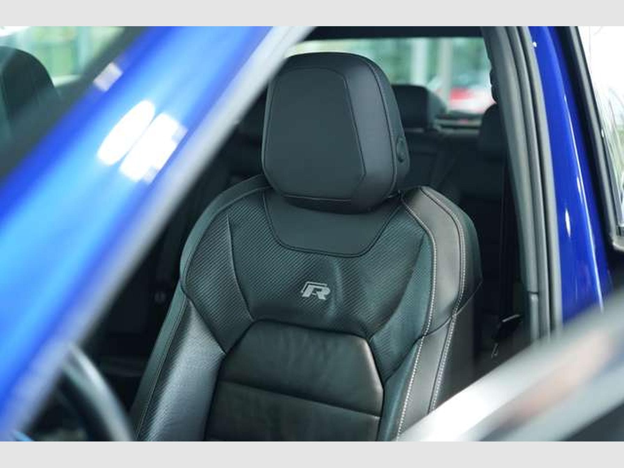 VW T-Roc R 4M *2.H *19 *ACC *AKRA *Pano *AHK *DCC (2020) - Foto 28