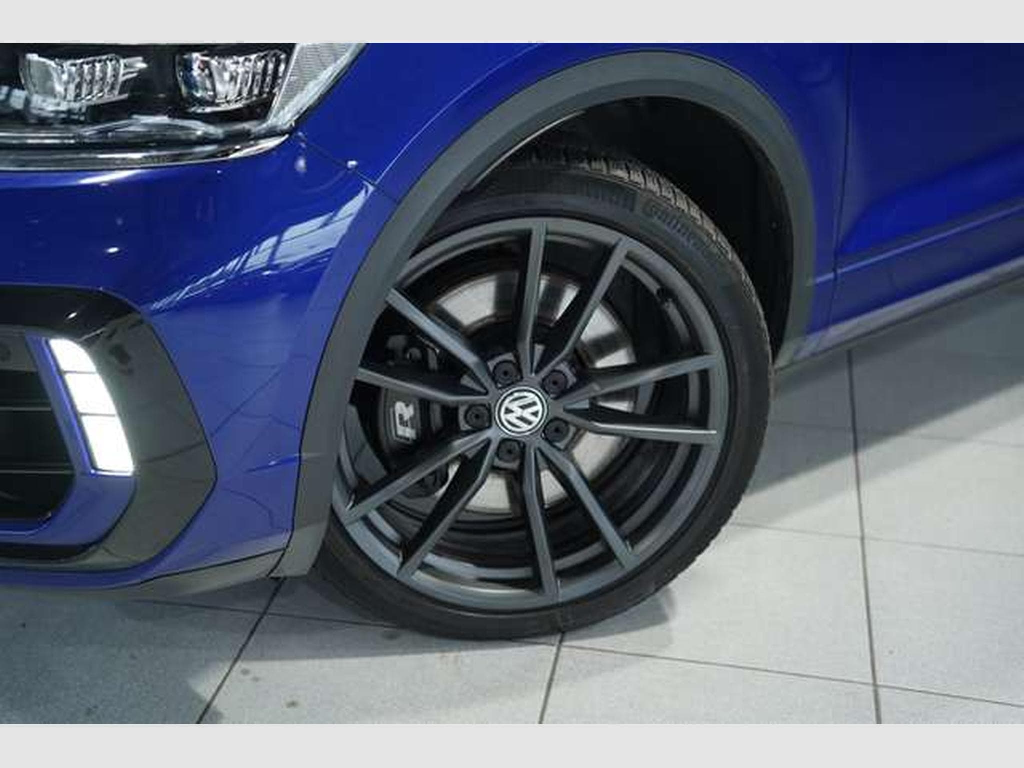 VW T-Roc R 4M *2.H *19 *ACC *AKRA *Pano *AHK *DCC (2020) - Foto 3