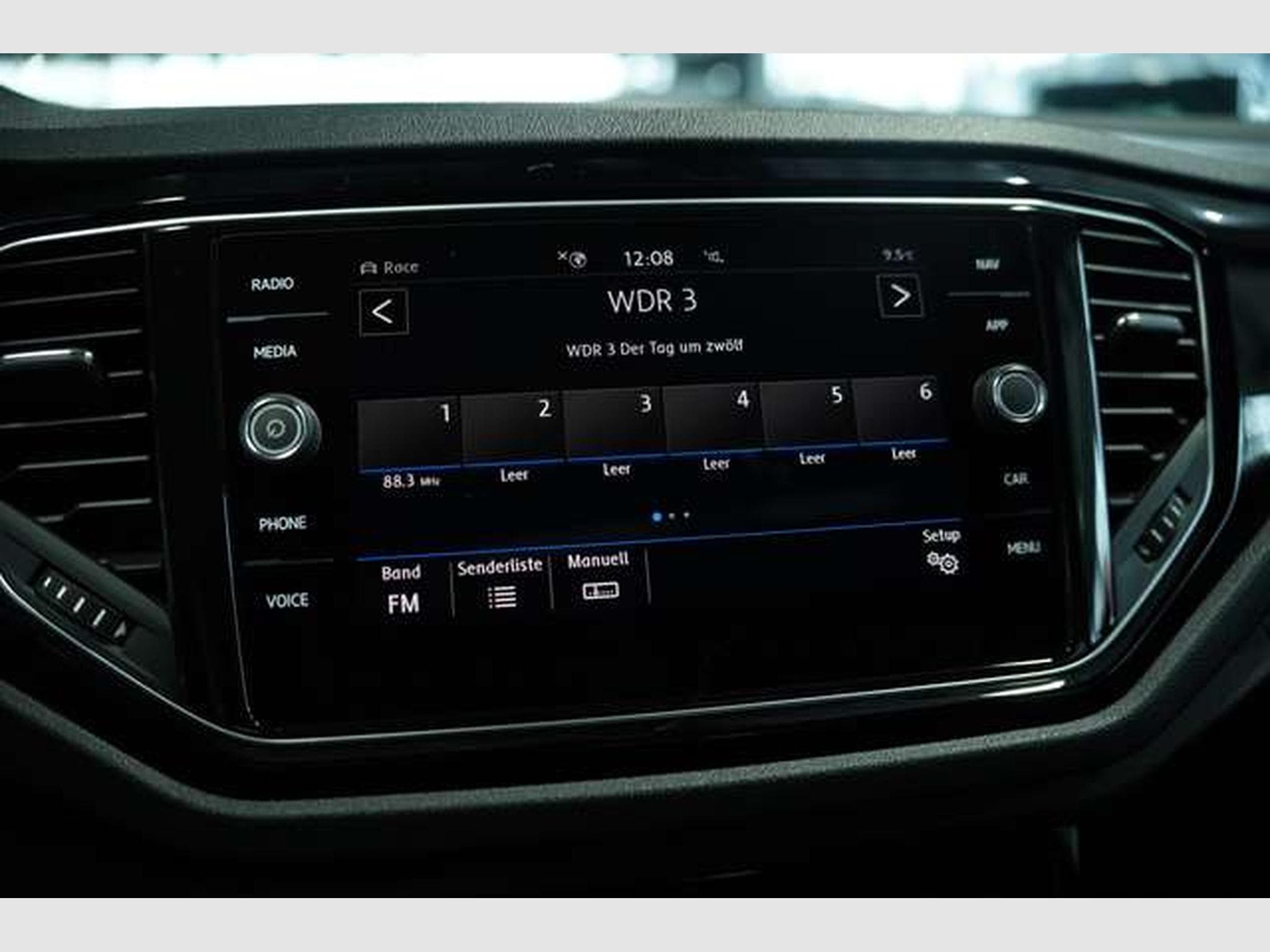 VW T-Roc R 4M *2.H *19 *ACC *AKRA *Pano *AHK *DCC (2020) - Foto 42