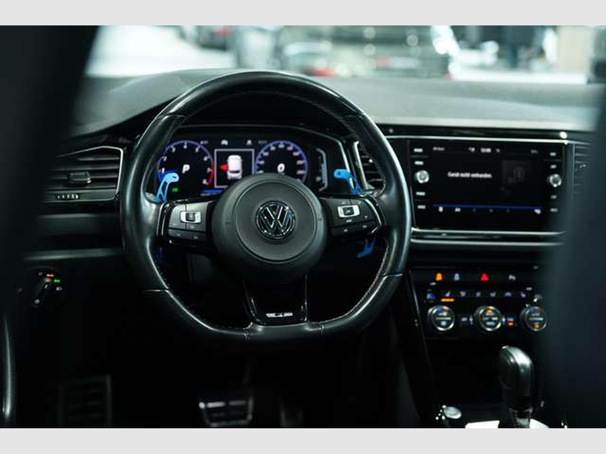VW T-Roc R 4M *2.H *19 *ACC *AKRA *Pano *AHK *DCC (2020) - Foto 48
