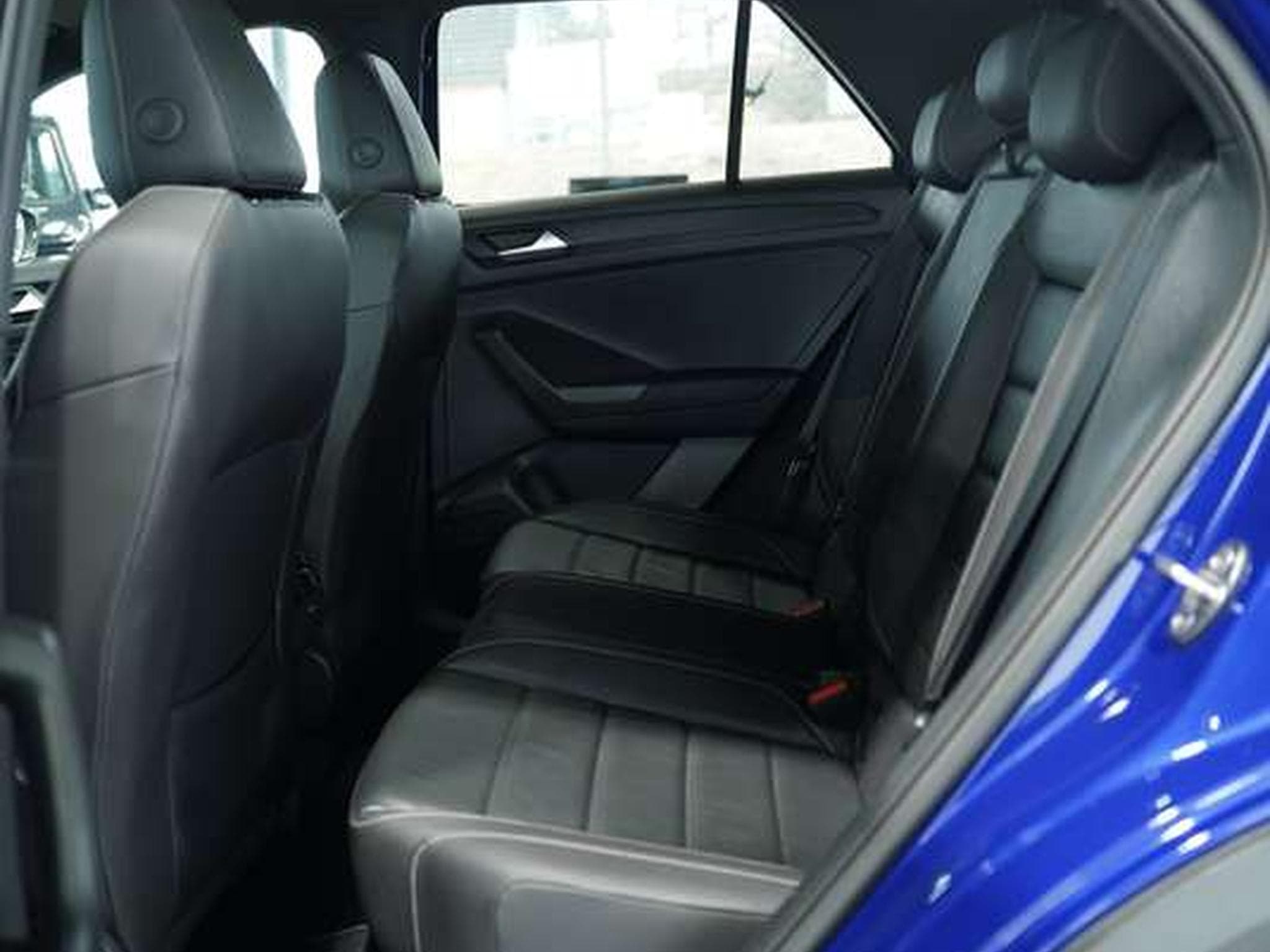 VW T-Roc R 4M *2.H *19 *ACC *AKRA *Pano *AHK *DCC (2020) - Foto 49