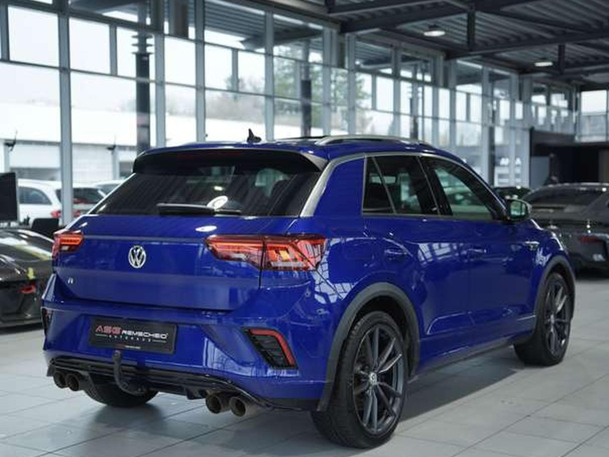 VW T-Roc R 4M *2.H *19 *ACC *AKRA *Pano *AHK *DCC (2020) - Foto 8