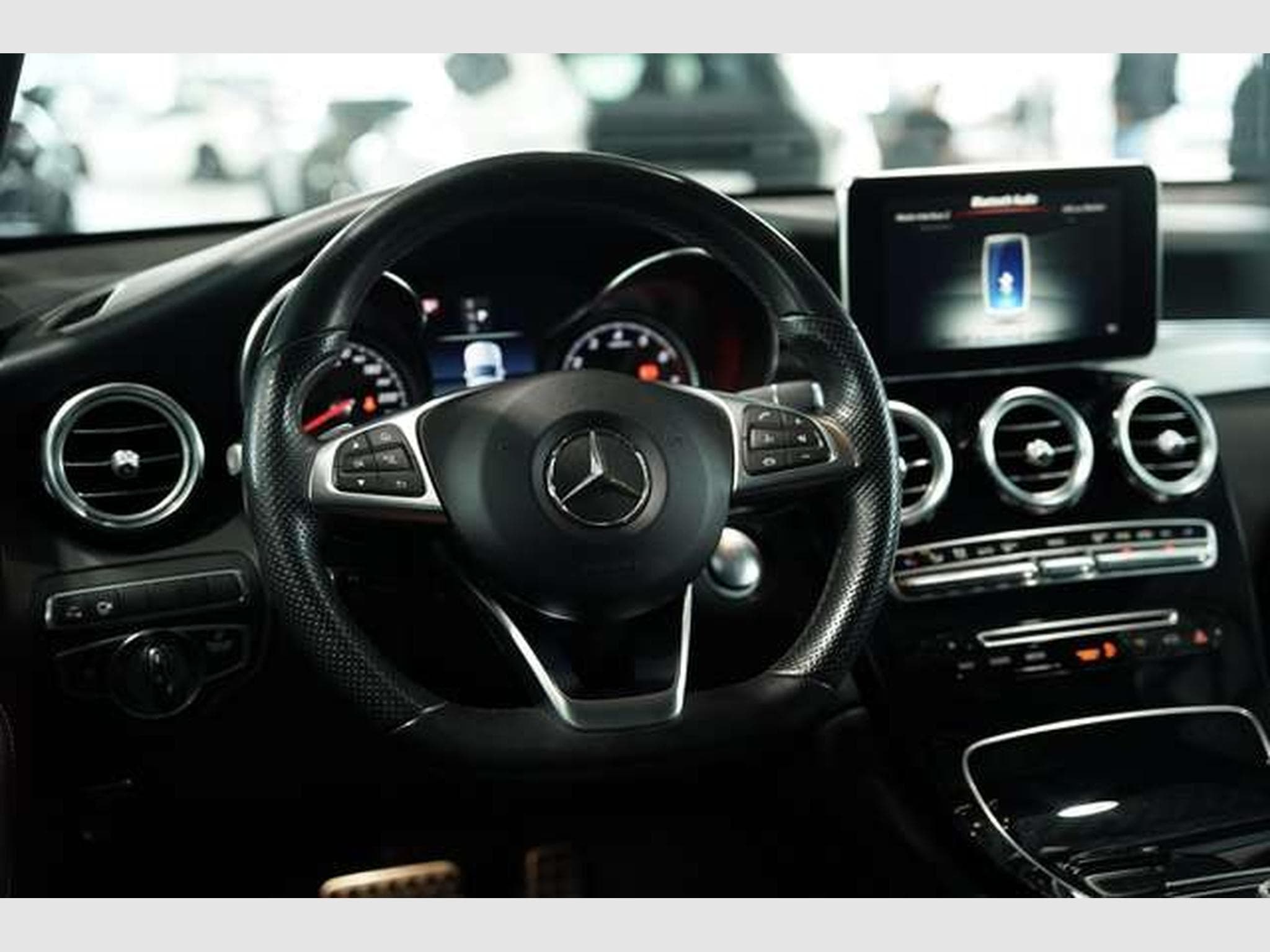 Mercedes GLC 250 4M AMG Line *19*GSD*Ambiente*Kamera*SHZ (2018) - Foto 39