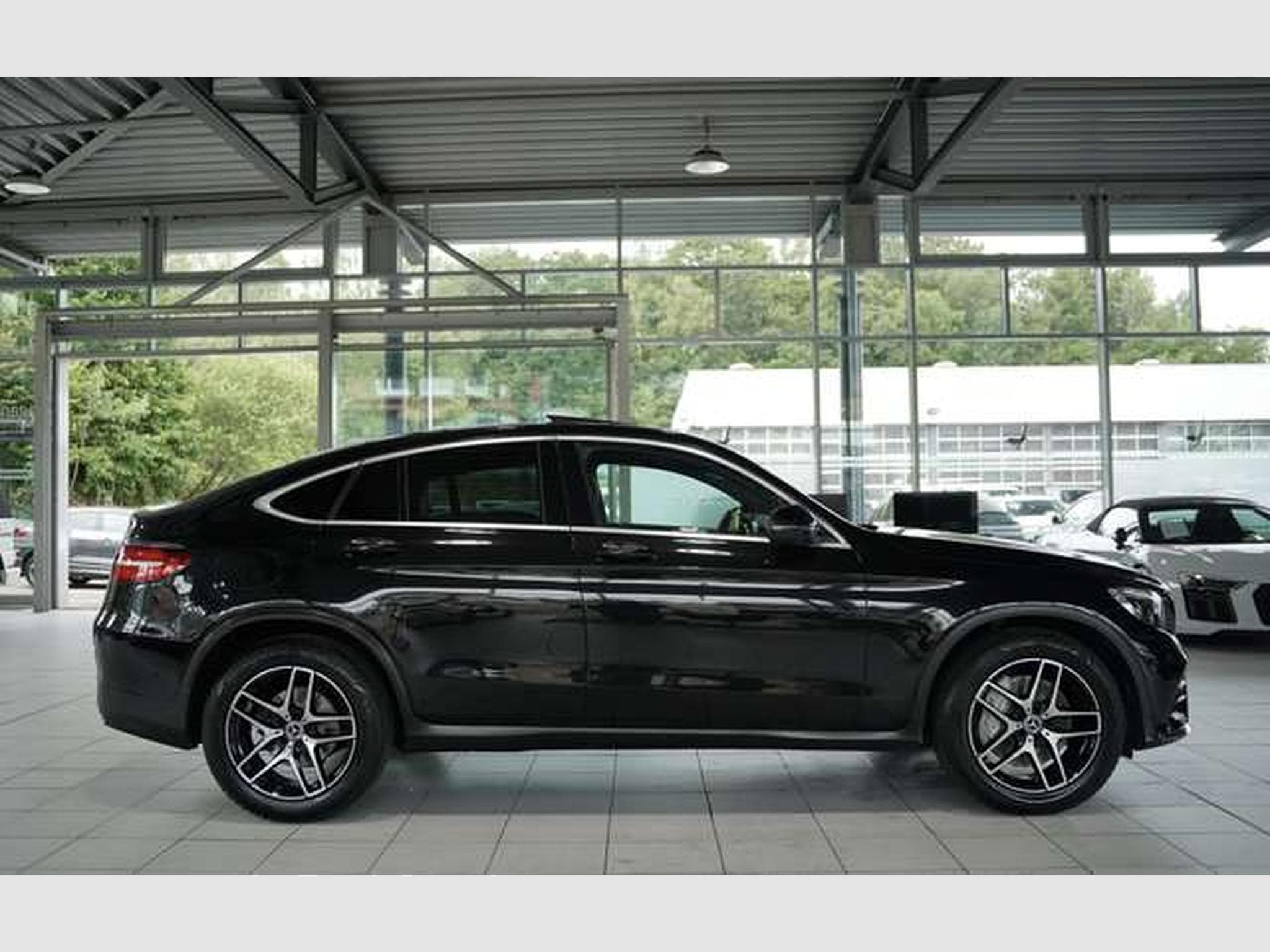 Mercedes GLC 250 4M AMG Line *19*GSD*Ambiente*Kamera*SHZ (2018) - Foto 5