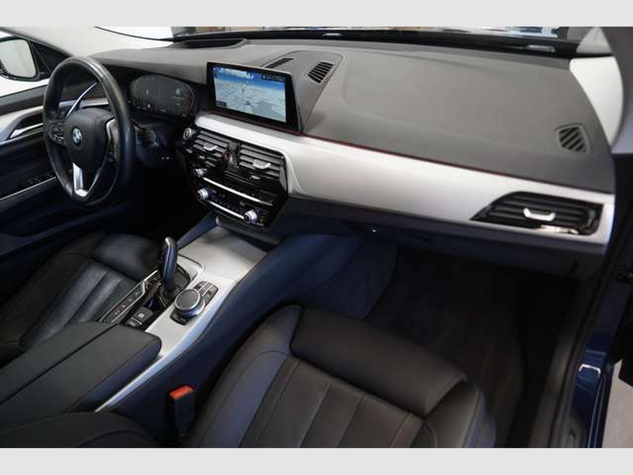 BMW 630 d xDrive *18 *Pano *Live *H-UP (2020) - Foto 11